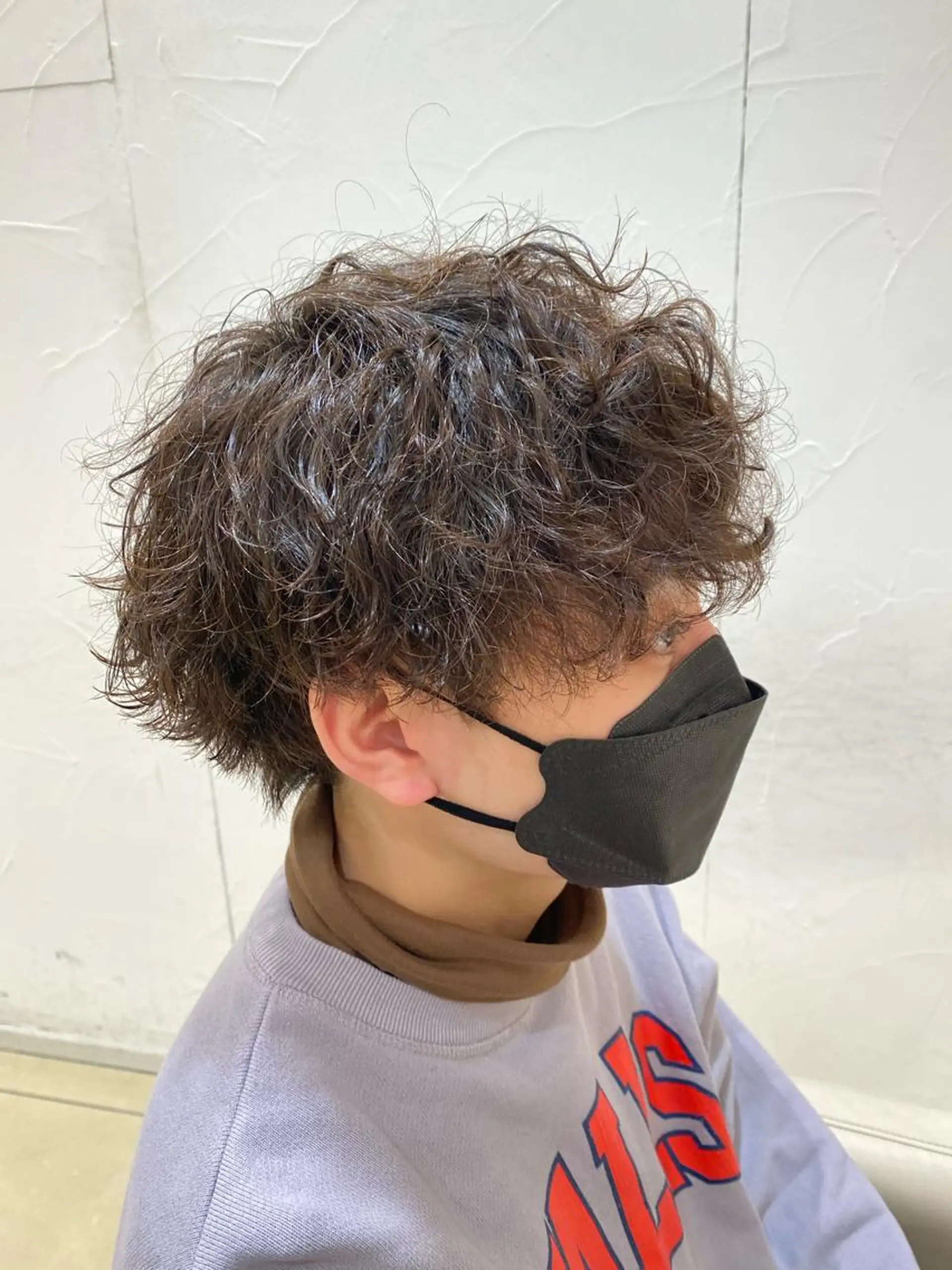 ショート パーマ メンズ カット パーマ メンズ特化型美容師 栗山勇人のヘアスタイル