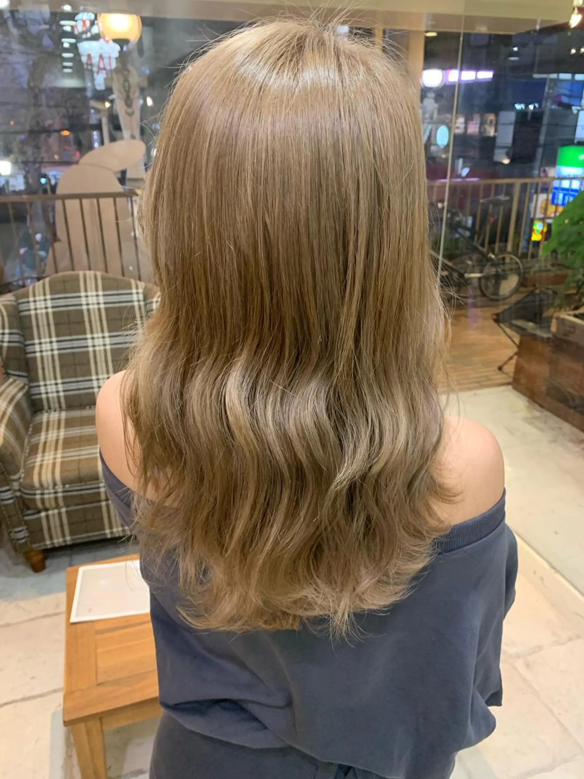 セミロング カット ヘアカラー トリートメント ヘアセット 【女性担当】 kanaのヘアスタイル