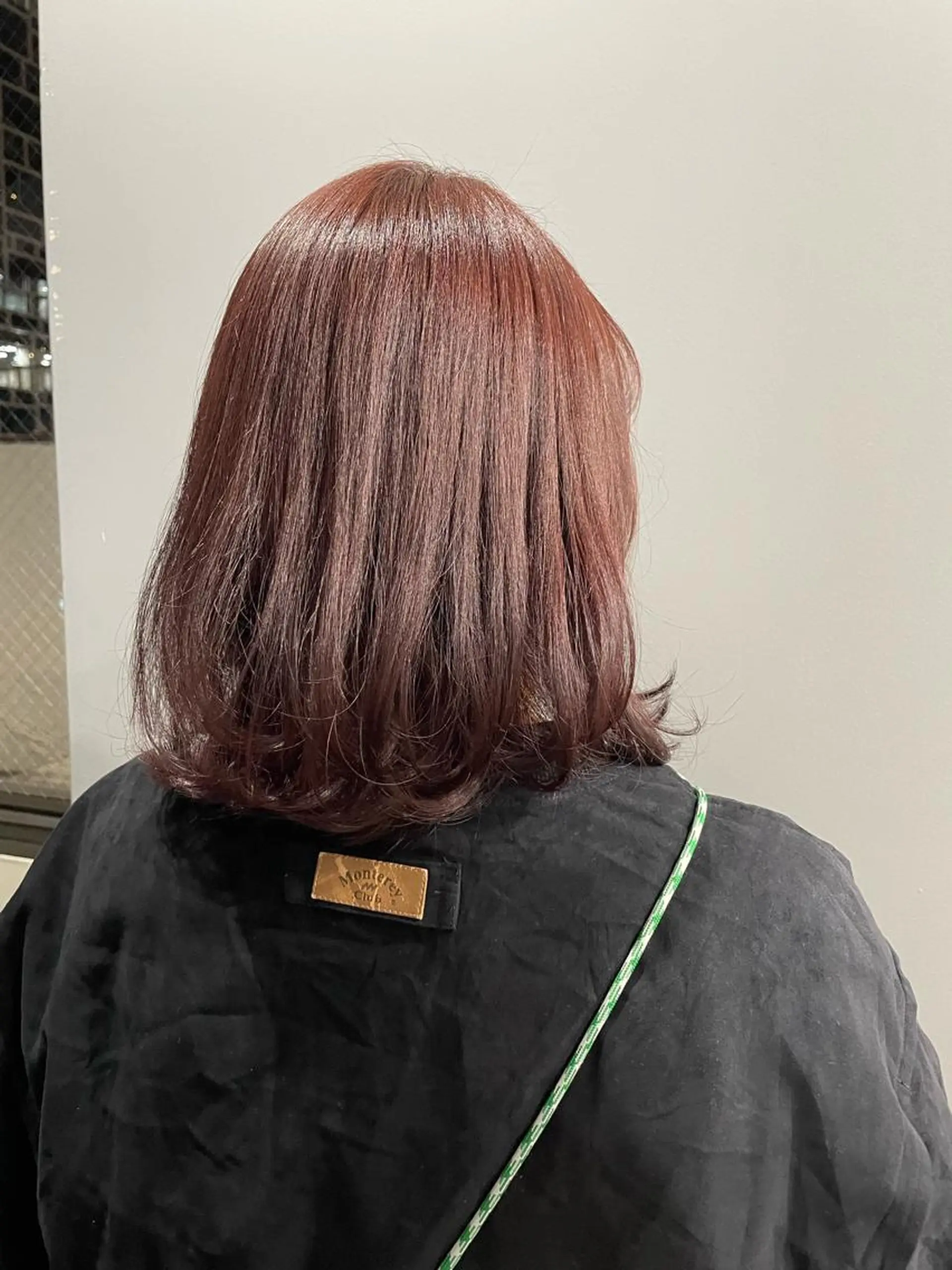 ミディアム カラー ミルクティー× グレージュMOMOのヘアスタイル