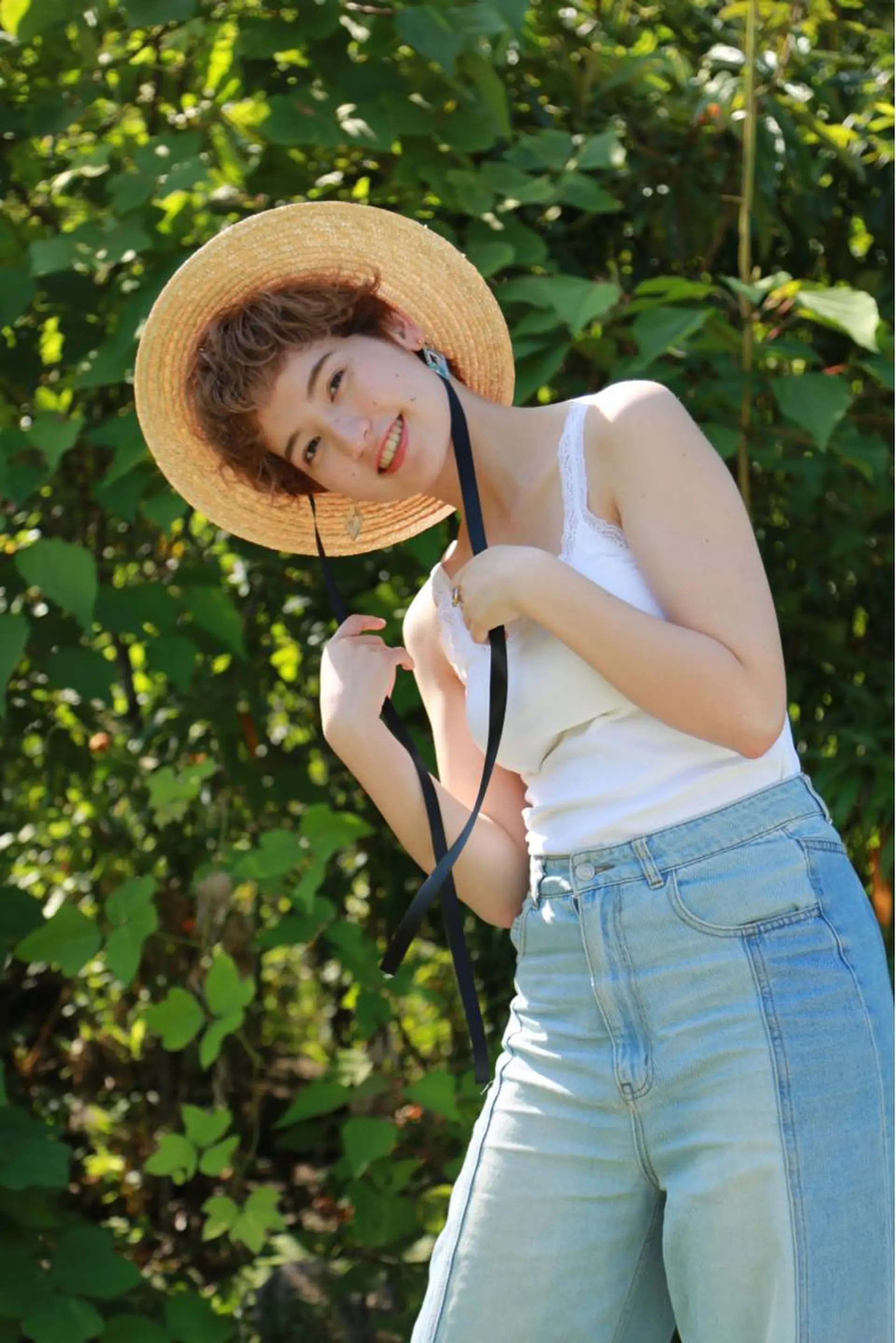 ショート カラー 中川 茜里のヘアスタイル