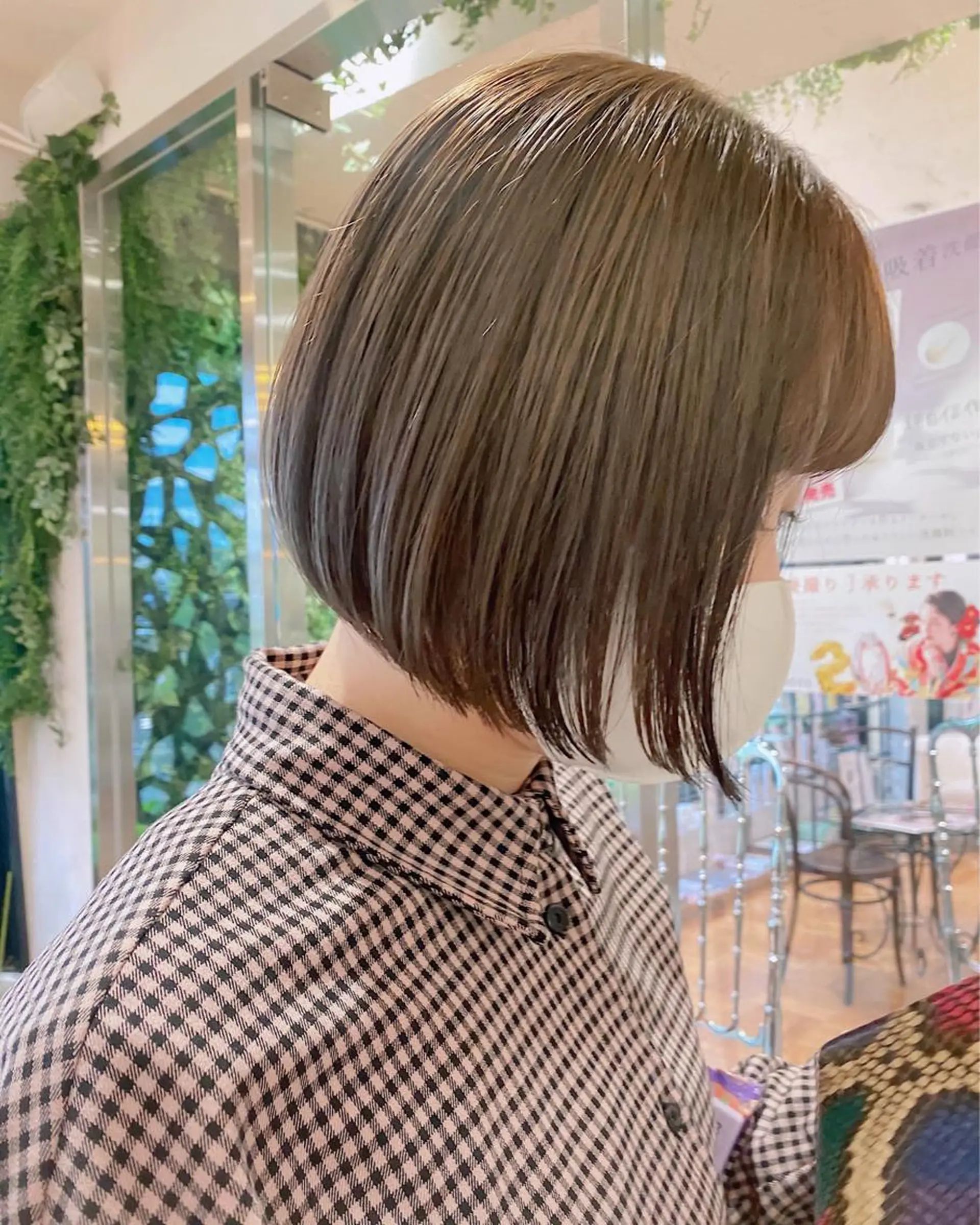 ミディアム カット ヘアカラー ボブ顔周り 韓国遠藤小雪のヘアスタイル