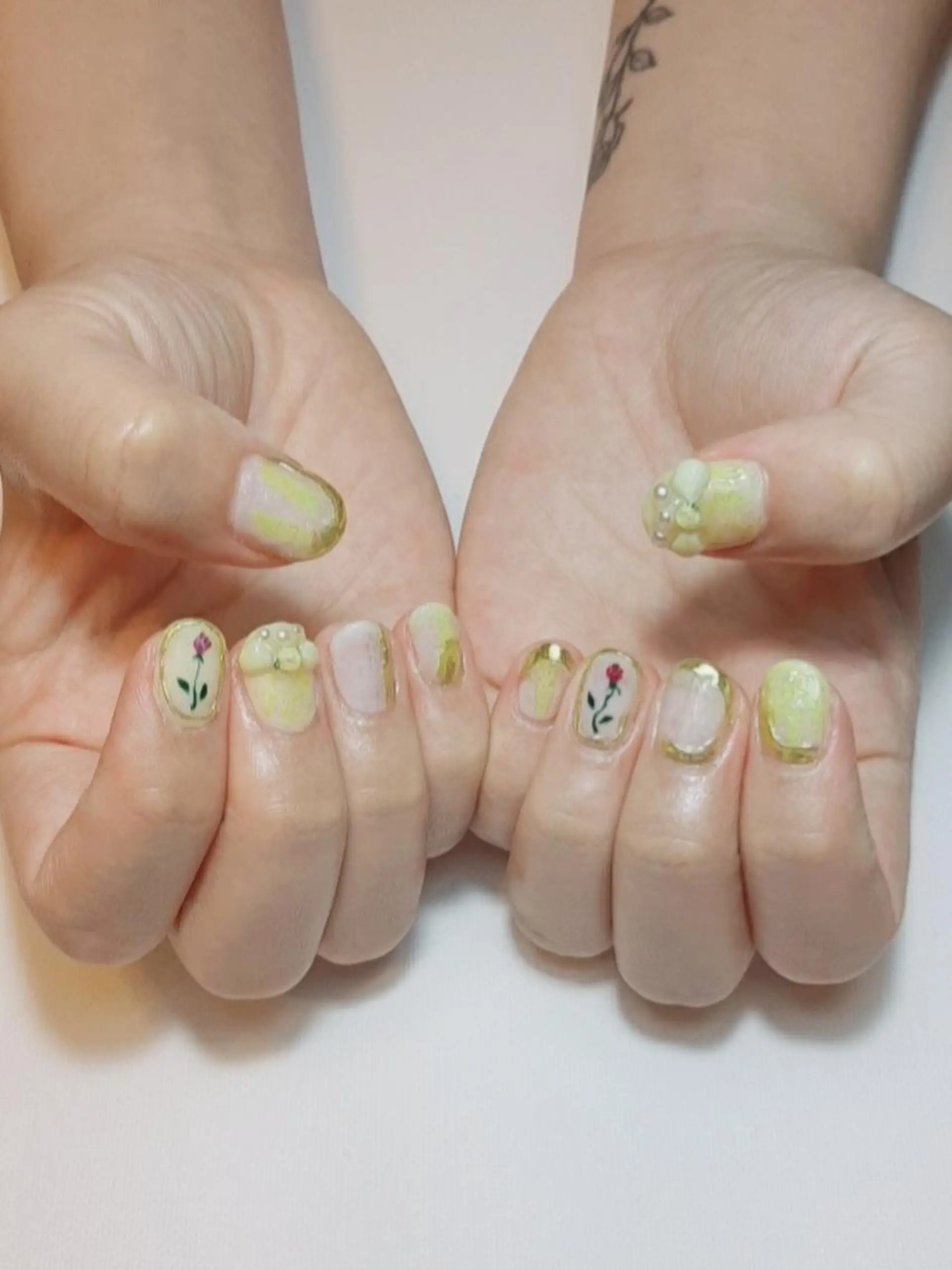 ネイル ミラーネイル owlnail /持込みデザイン専門のネイルデザイン