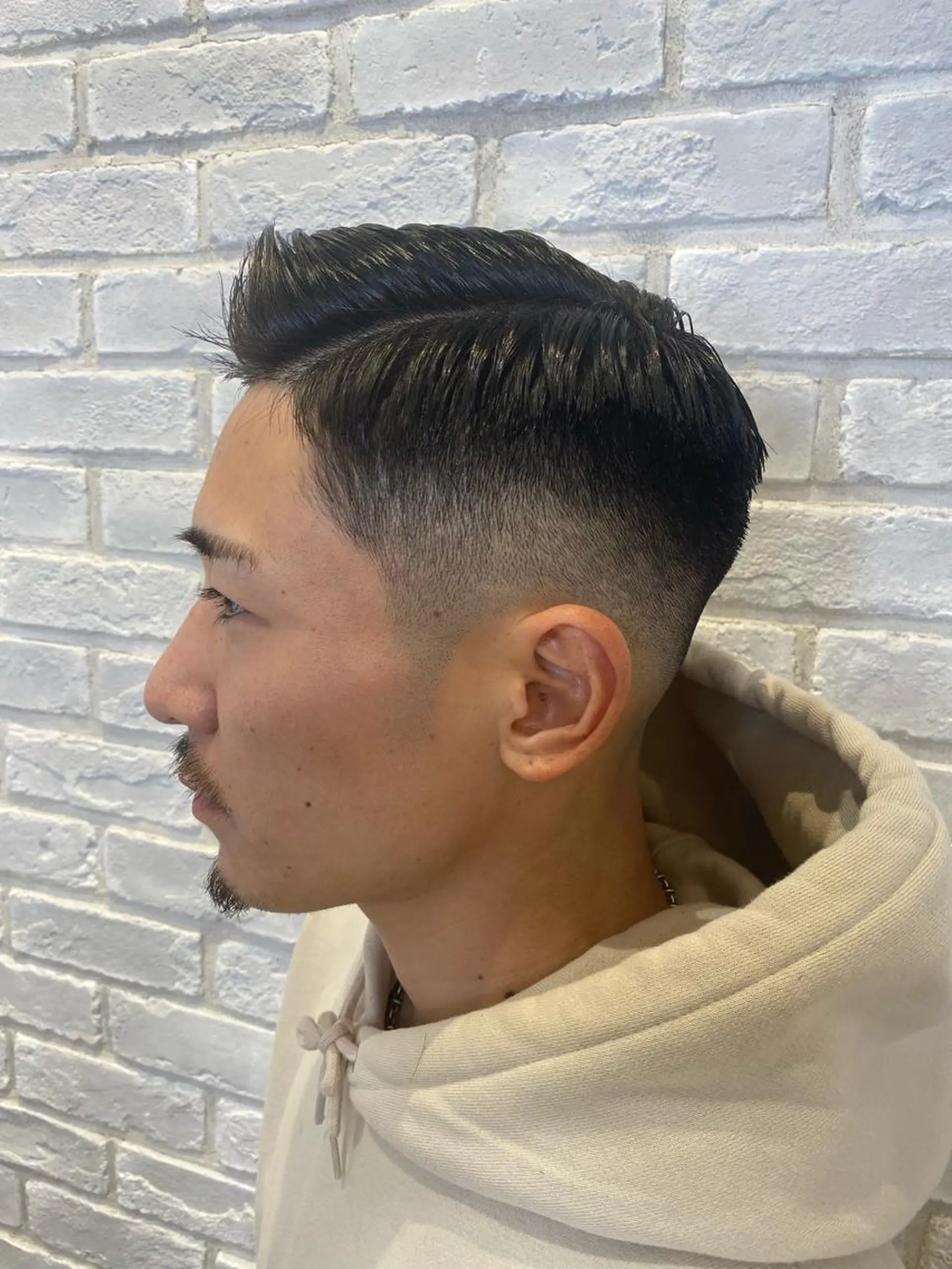 ショート メンズ カット 恵谷 洸のヘアスタイル