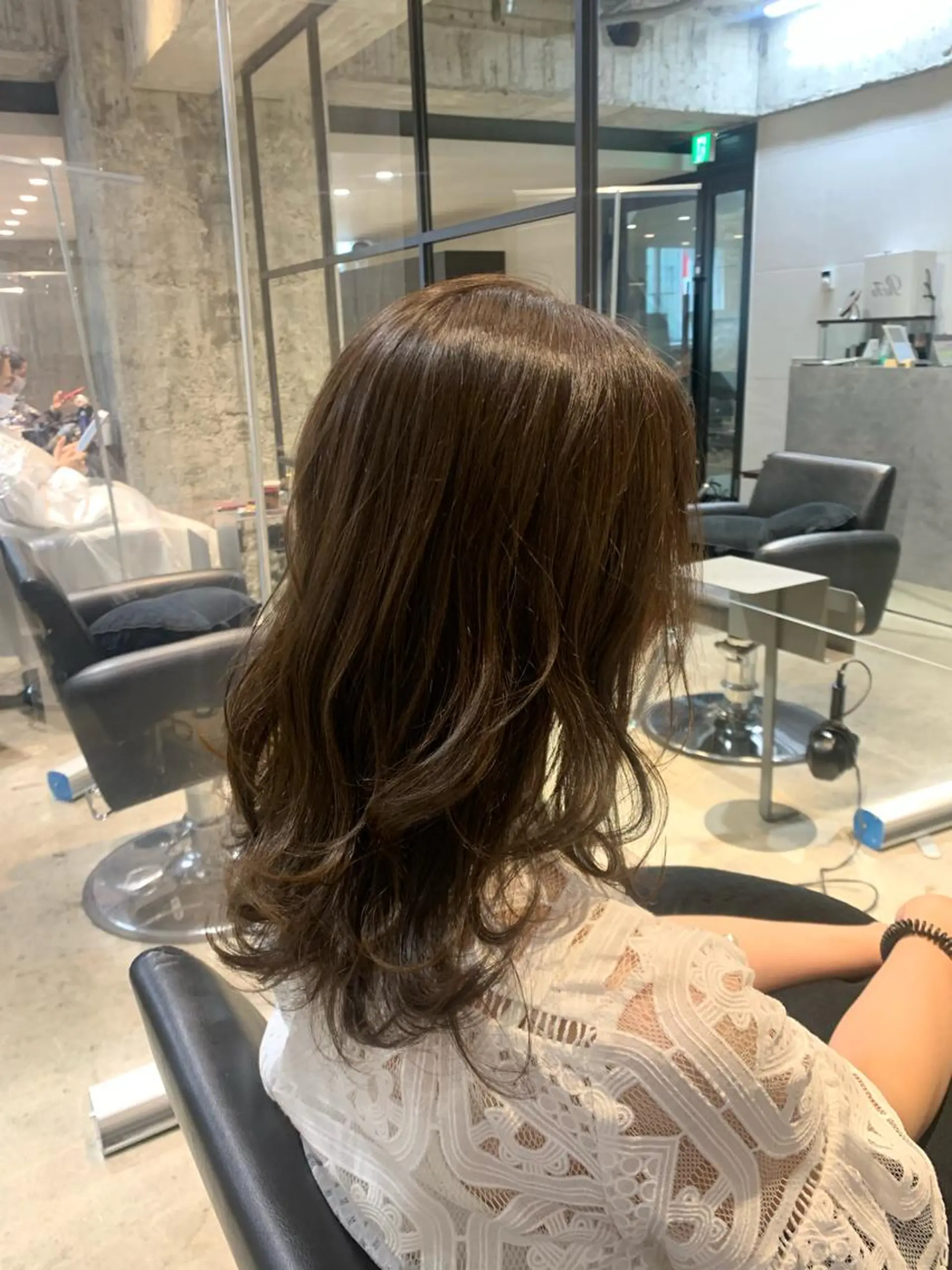 セミロング カラー 🌈艶髪/髪質改善 新宿itouのヘアスタイル