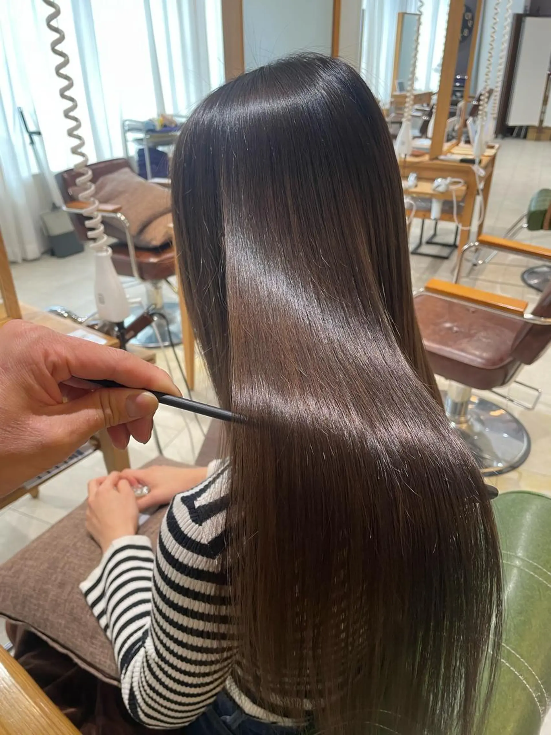 ロング カラー 髪質改善 トリートメント カット ヘアカラー トリートメント ヘッドスパ eins.hair所属・過去一の柔髪ヘア 🌿einshairのヘアスタイル