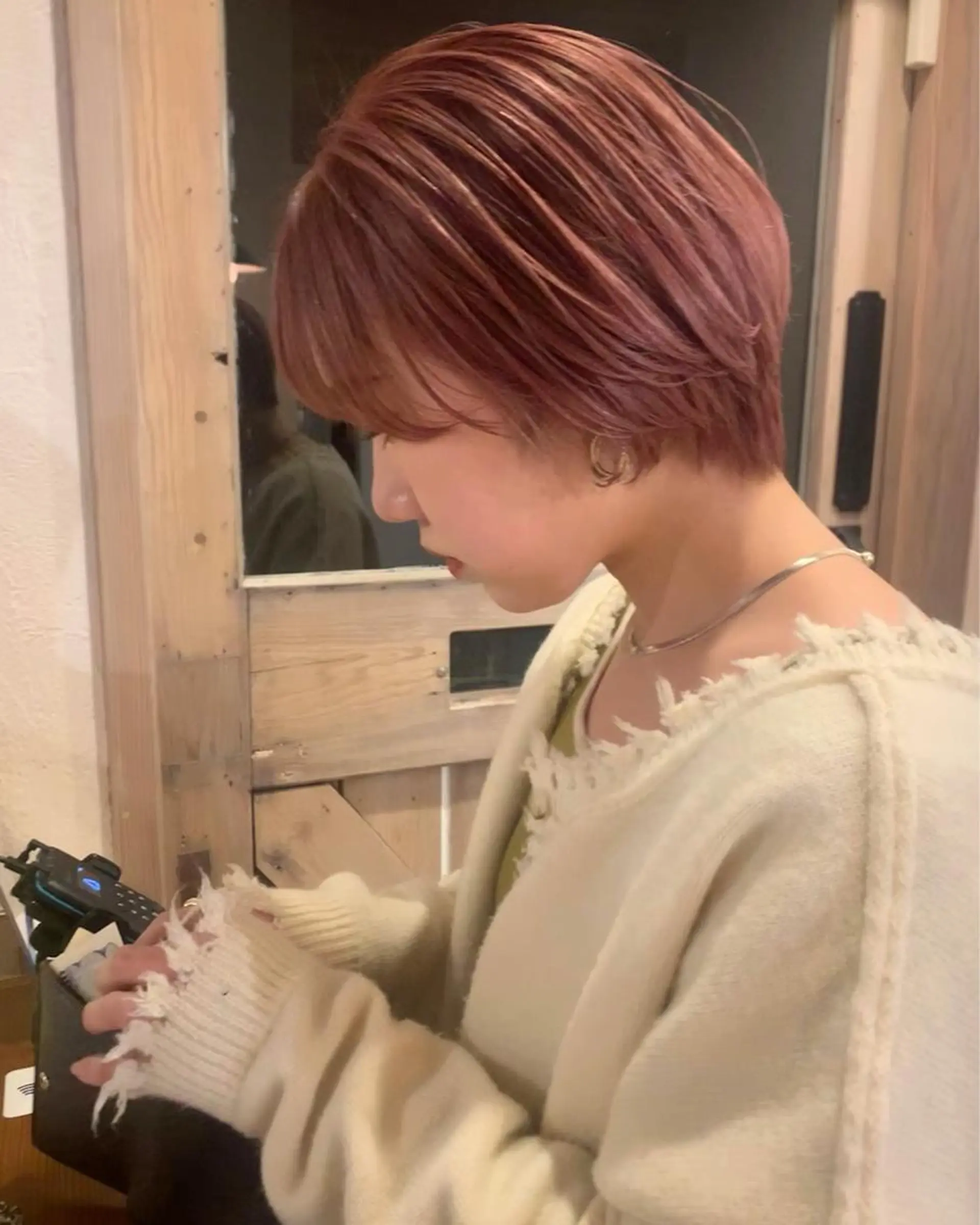 ショート カラー mir MIYUのヘアスタイル