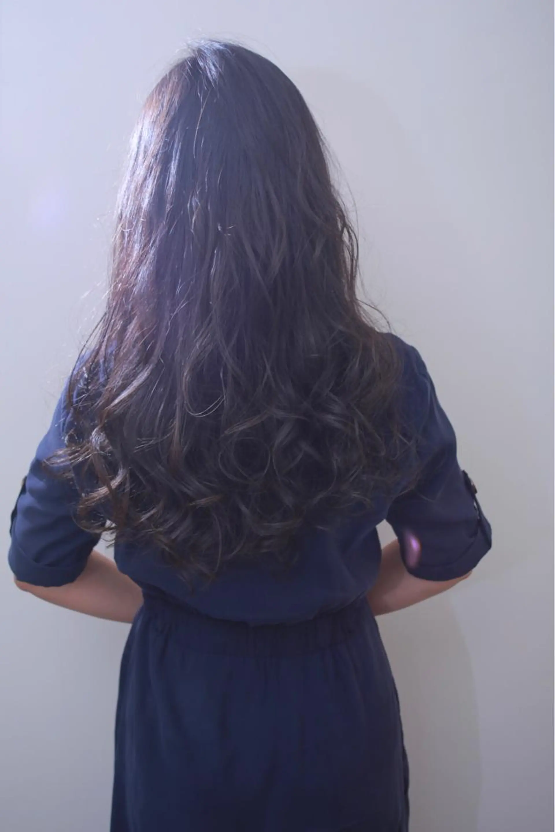 ロング 伊藤 裕貴のヘアスタイル