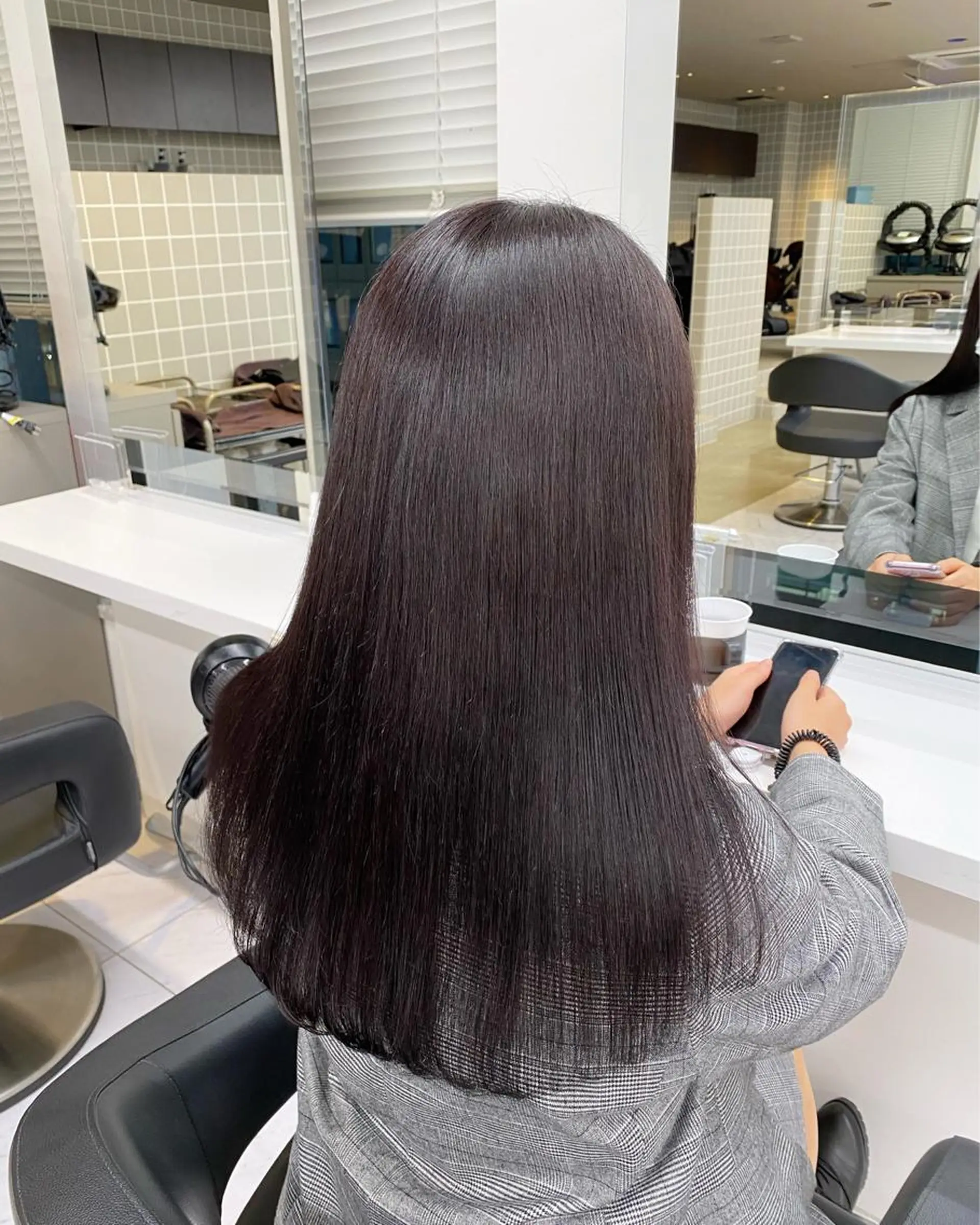 ロング カラー ヘアアレンジ キッズ ブラウンカラー ラベンダーカラー TRU Shino🦋のマツエク・マツパデザイン