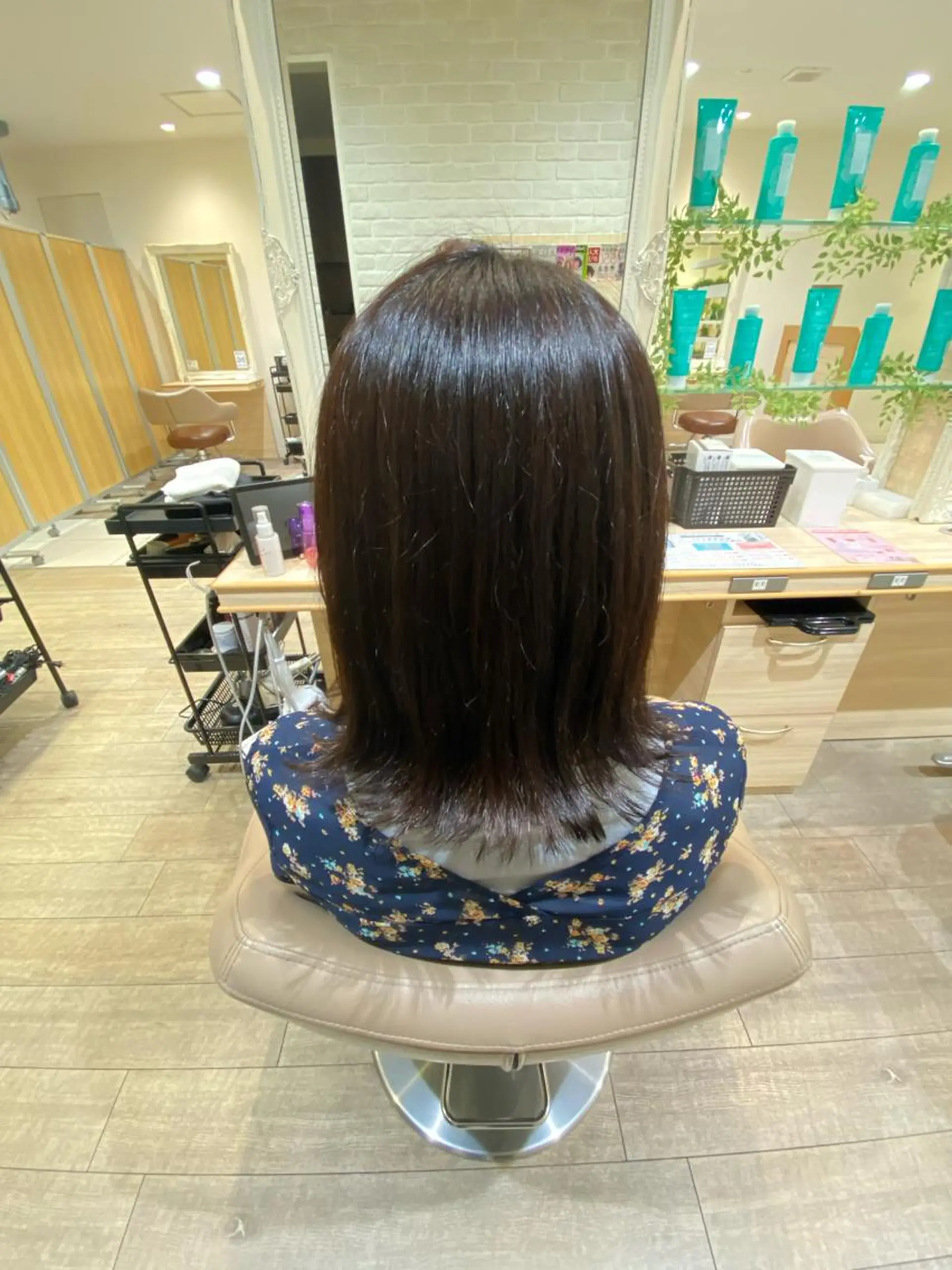 ミディアム カラー Ash本八幡 🩵ྀི菊地のヘアスタイル