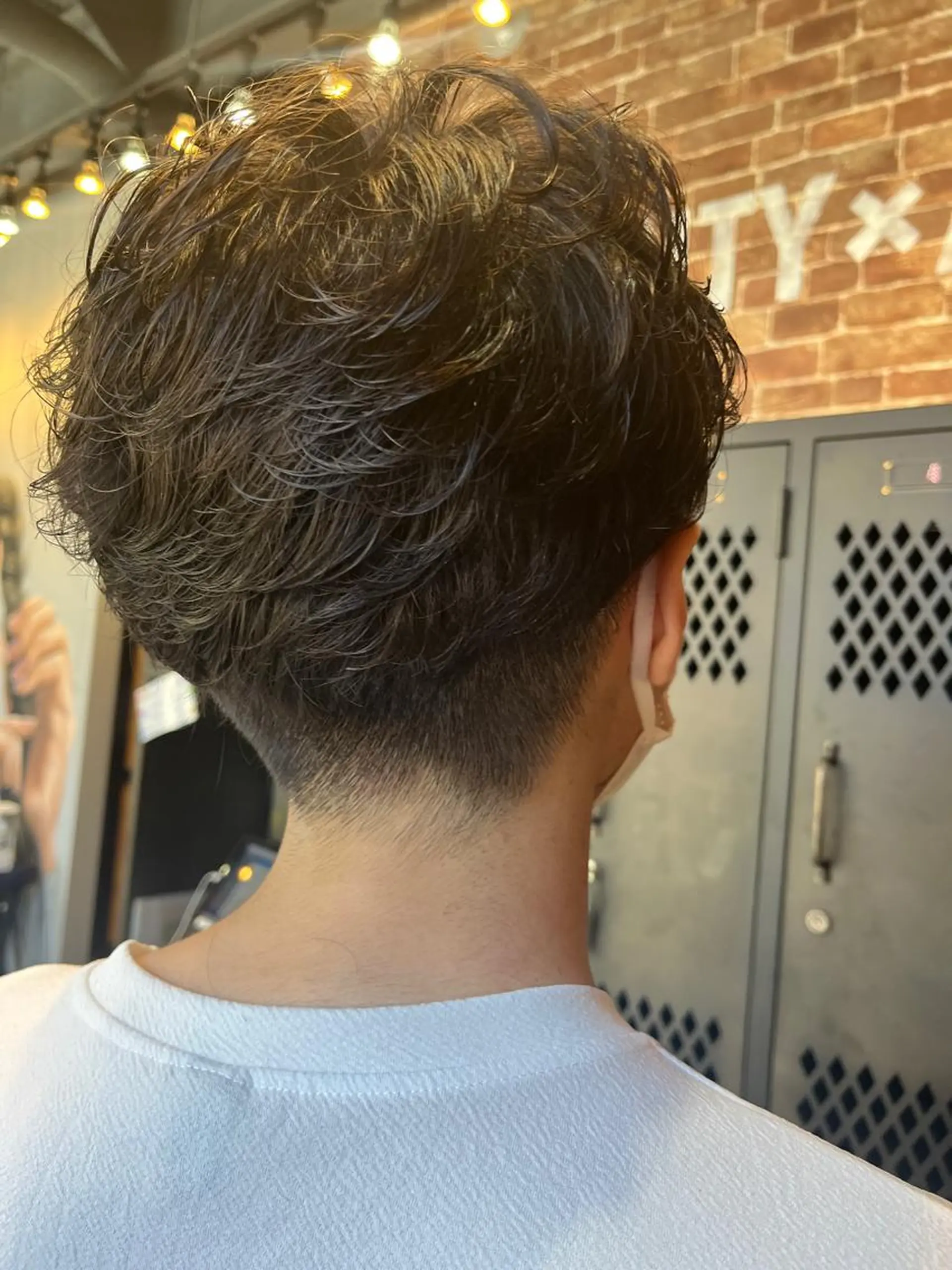 ショート カラー パーマ ヘアアレンジ メンズ キッズ ネイル マツエク・マツパ アイブロウ メンズハイライト メンズ就活ヘア メンズパーマ 透明感カラー ハイライトカラー カット パーマ 久木原 ゆりのヘアスタイル