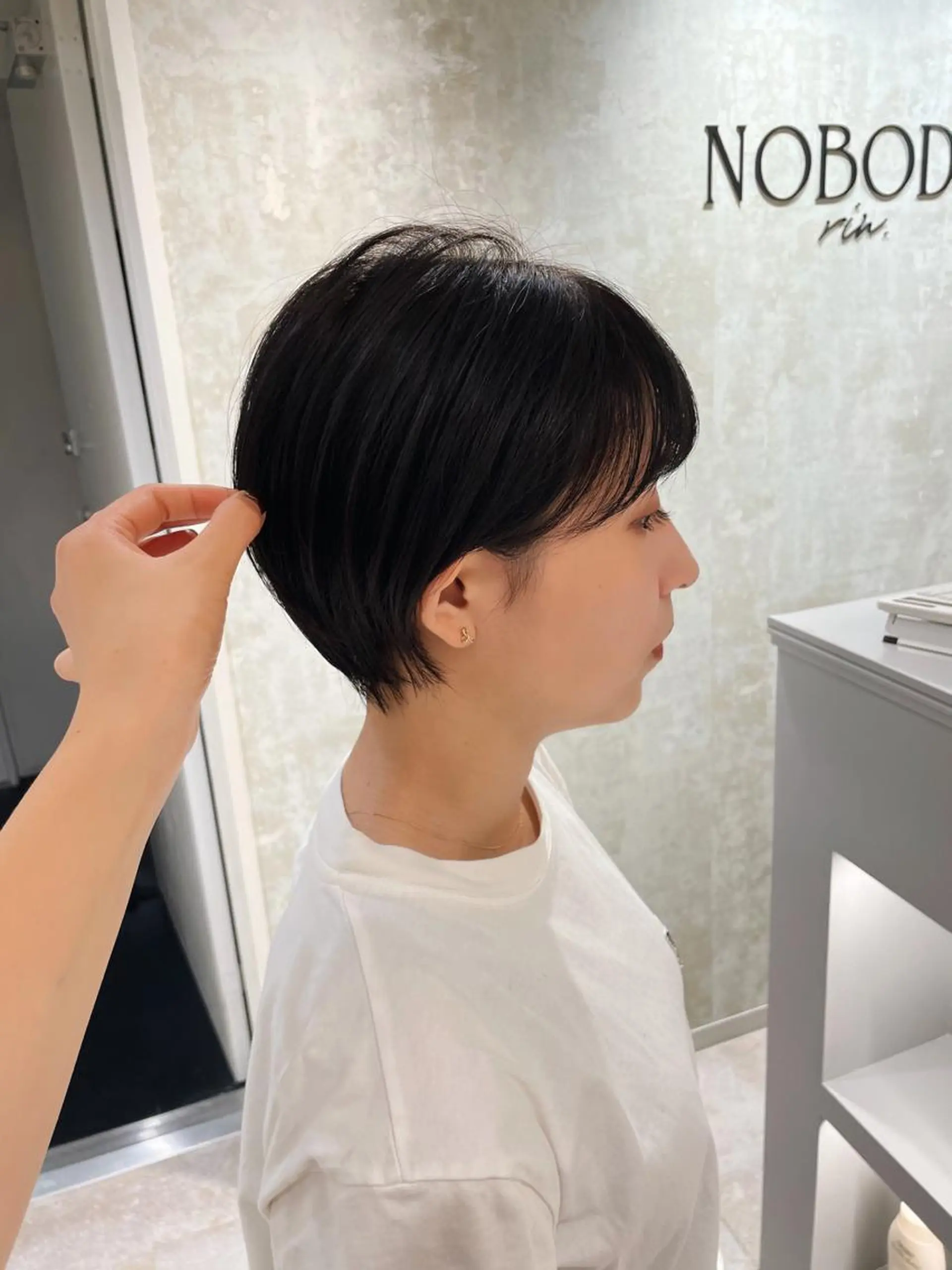 ショート 小野 明日香のヘアスタイル