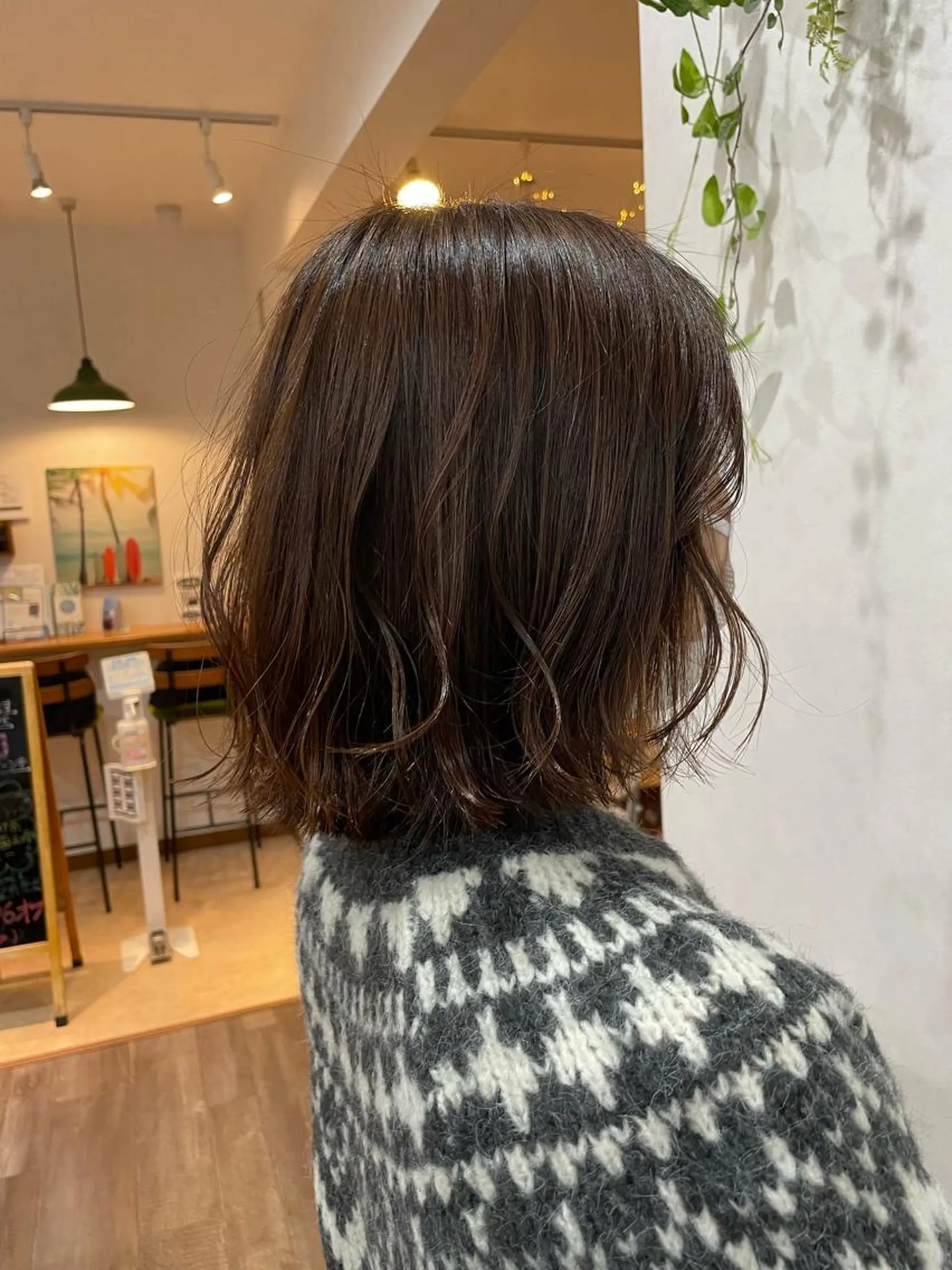 ミディアム カラー ベージュカラー 山田 梓のヘアスタイル