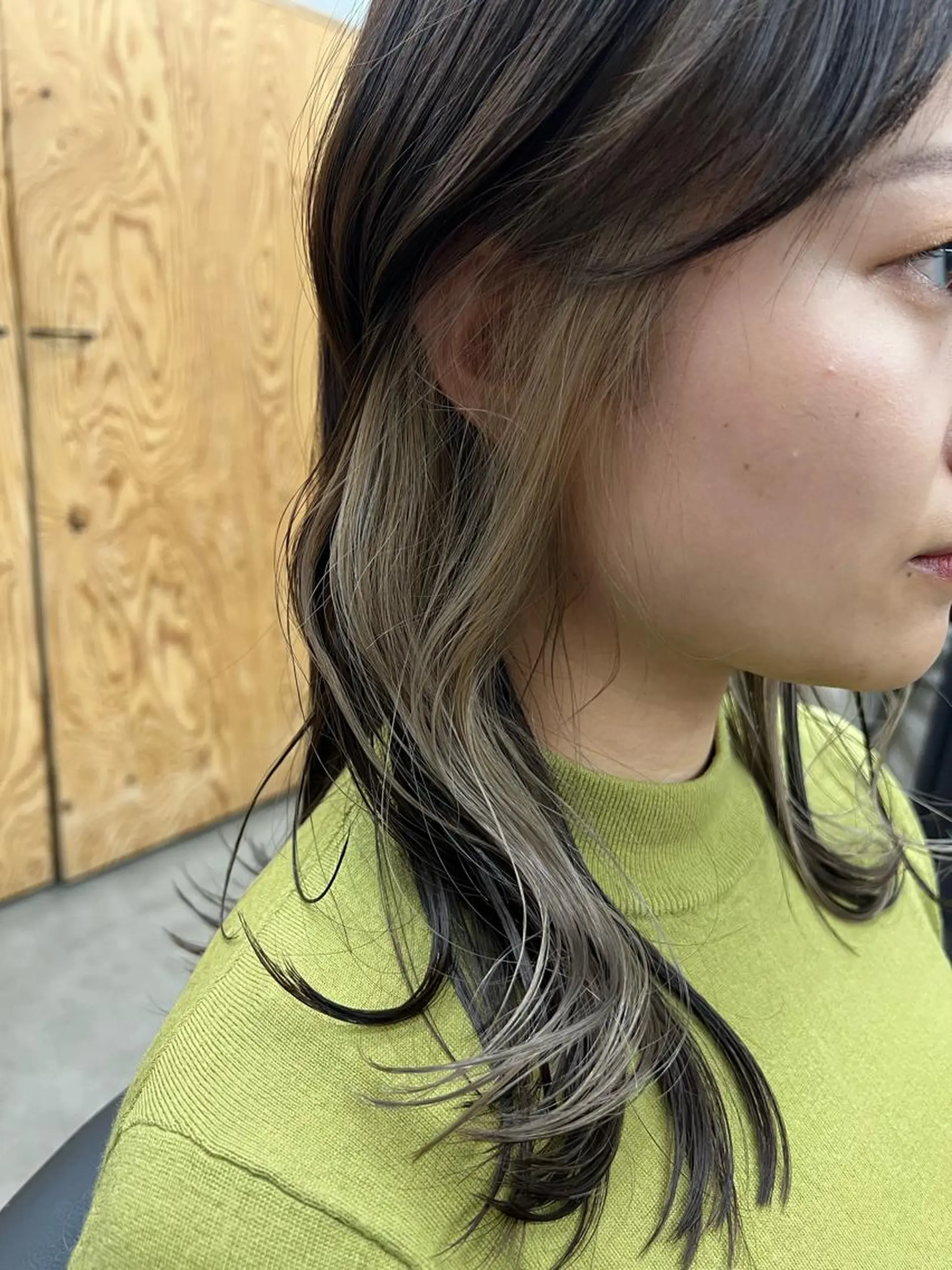 ロング 亀田 泰生のヘアスタイル