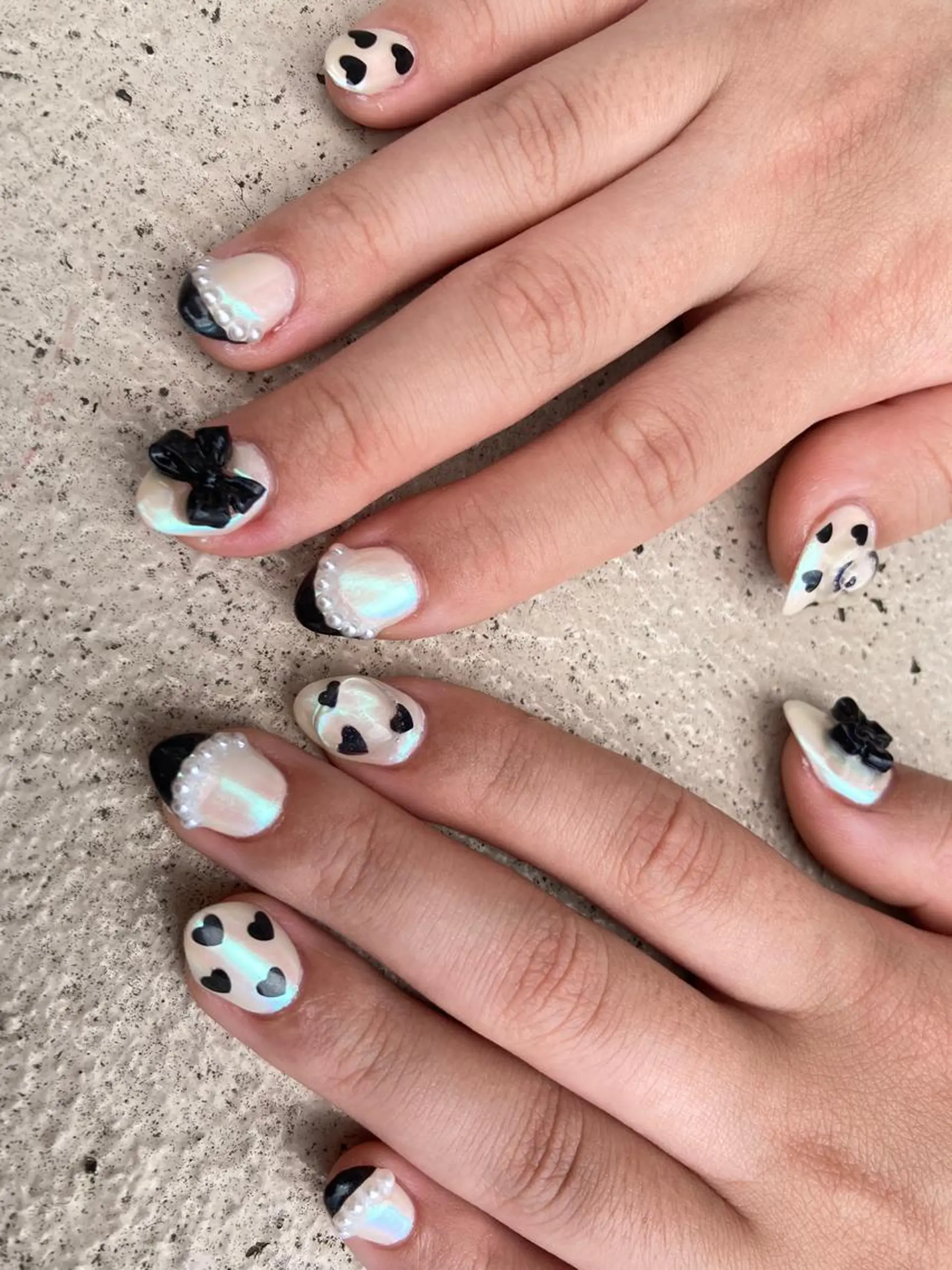 ショート ネイル ハンドネイル フットネイル ✴︎ Delightのネイルデザイン