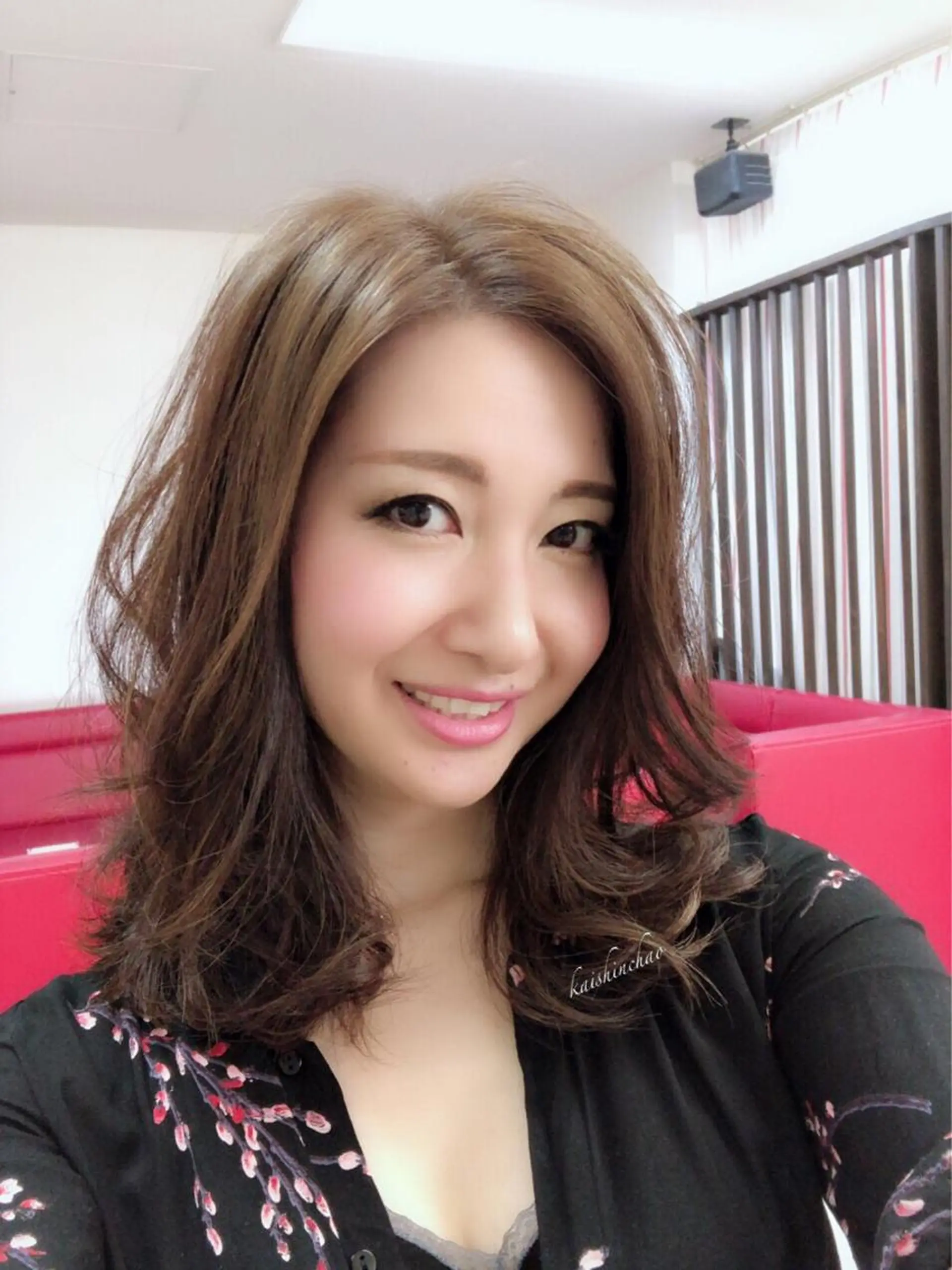 セミロング カラー パーマ ヘアアレンジ ネイル マツエク・マツパ 吉川 宙翔のヘアスタイル