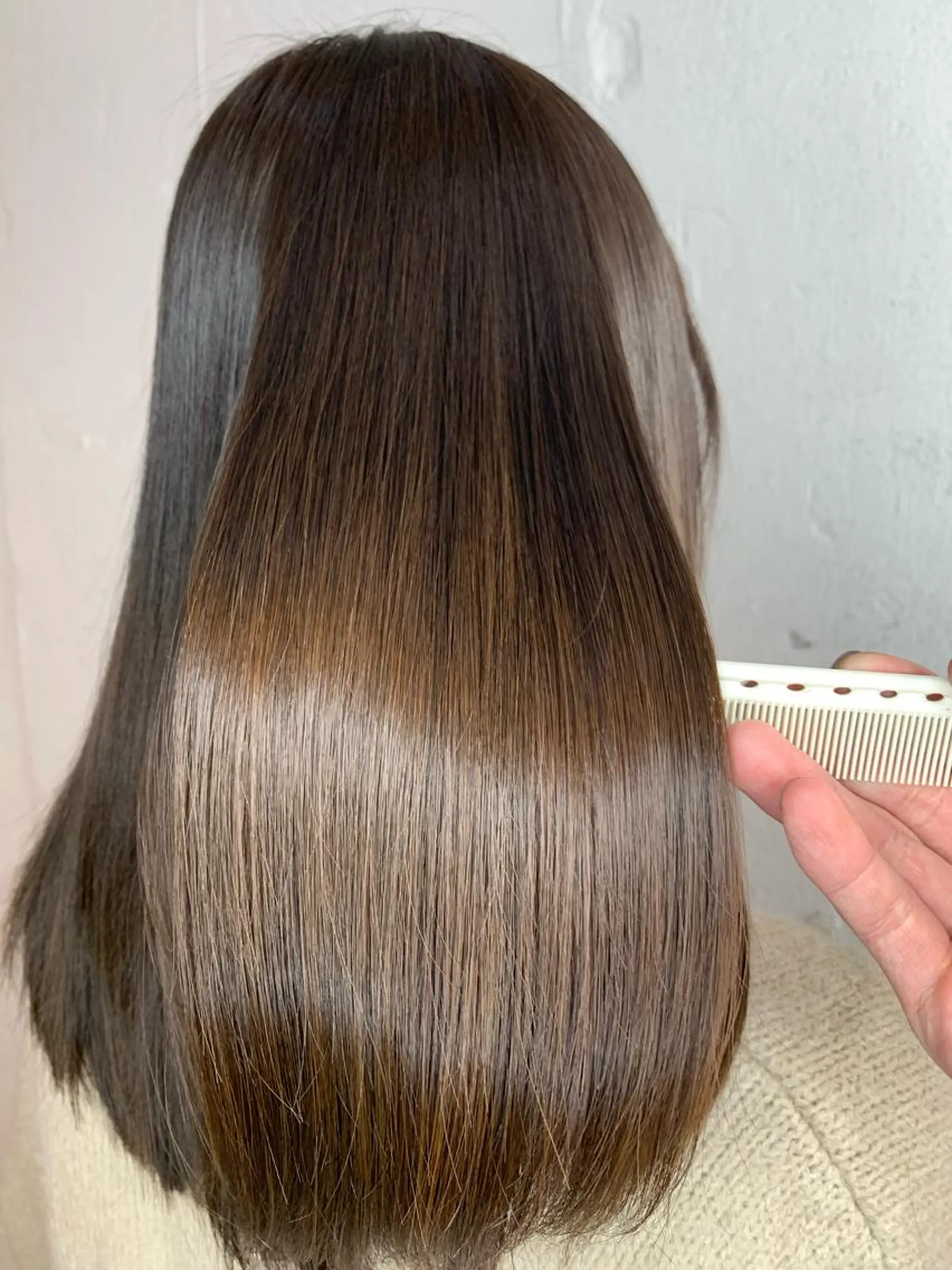 ミディアム カラー アッシュ オリーブアッシュ カット ヘアカラー トリートメント 💛丁寧さNo.🥇 🧸片山智裕💛のヘアスタイル