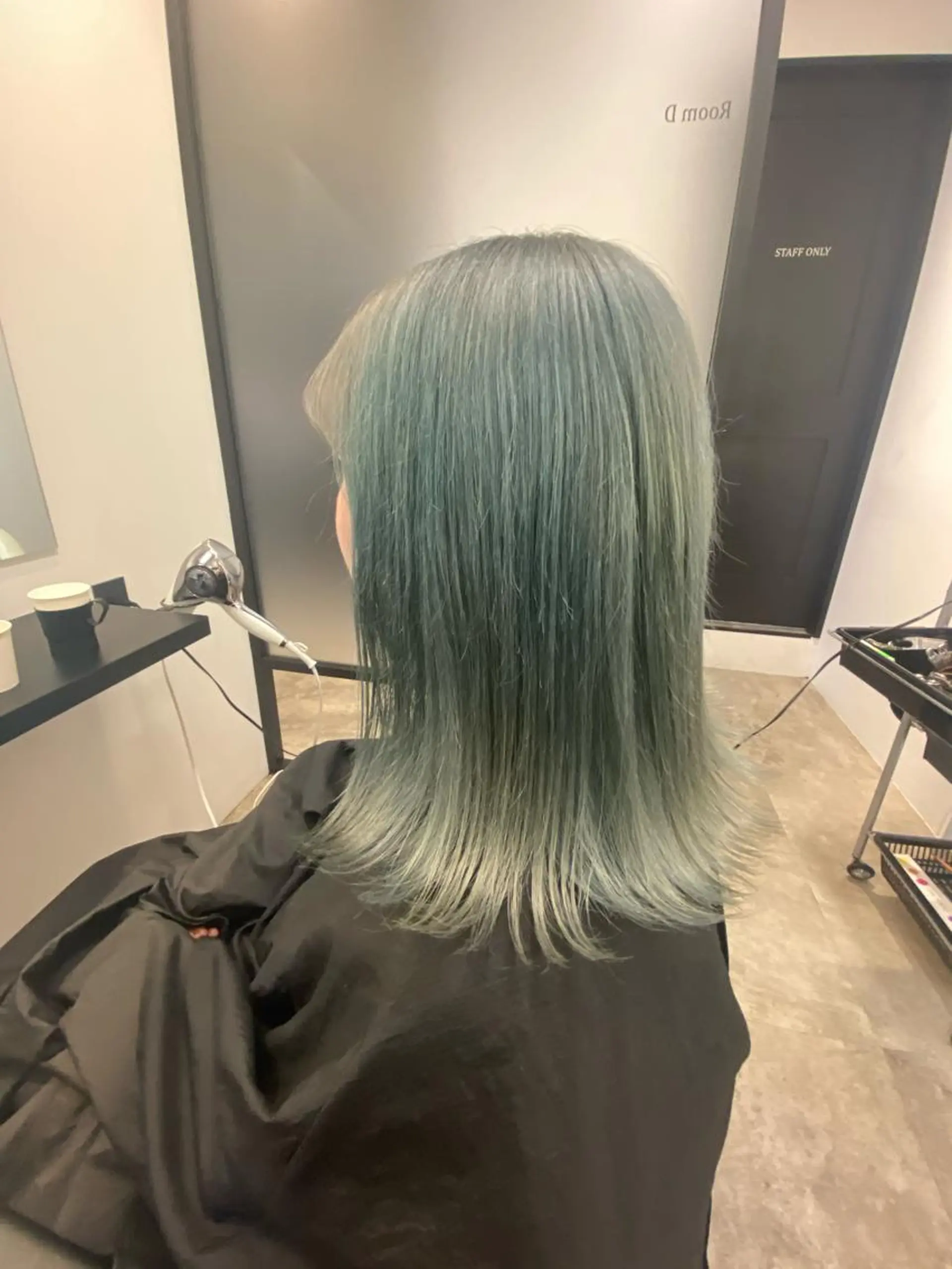 セミロング カラー 【艶髪×韓国風】 毛流れ職人 RYOのヘアスタイル