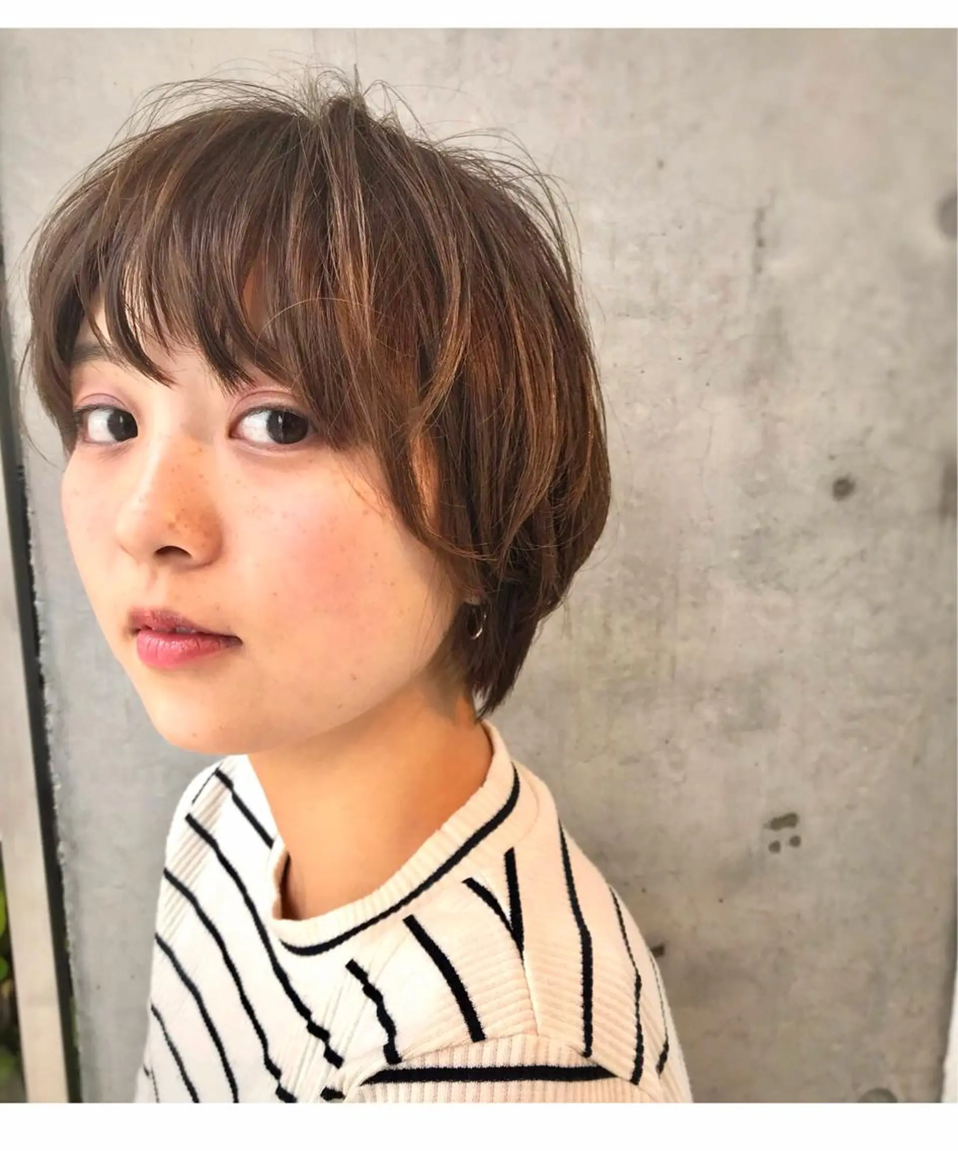 ショート カラー sand&rose所属・逗子葉山 ナオイカイラのヘアスタイル