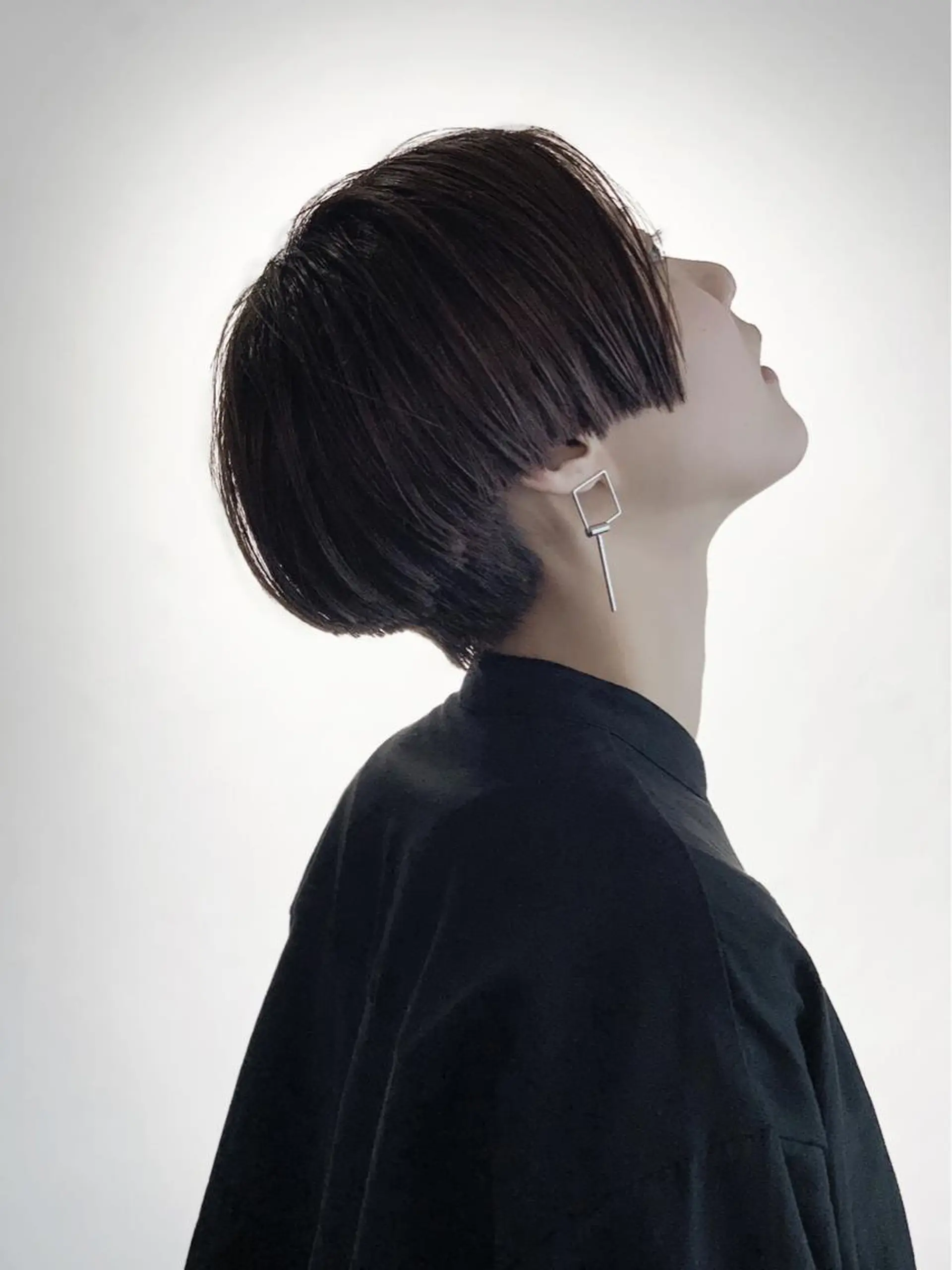 ショート カラー ヤノ ナオミのヘアスタイル