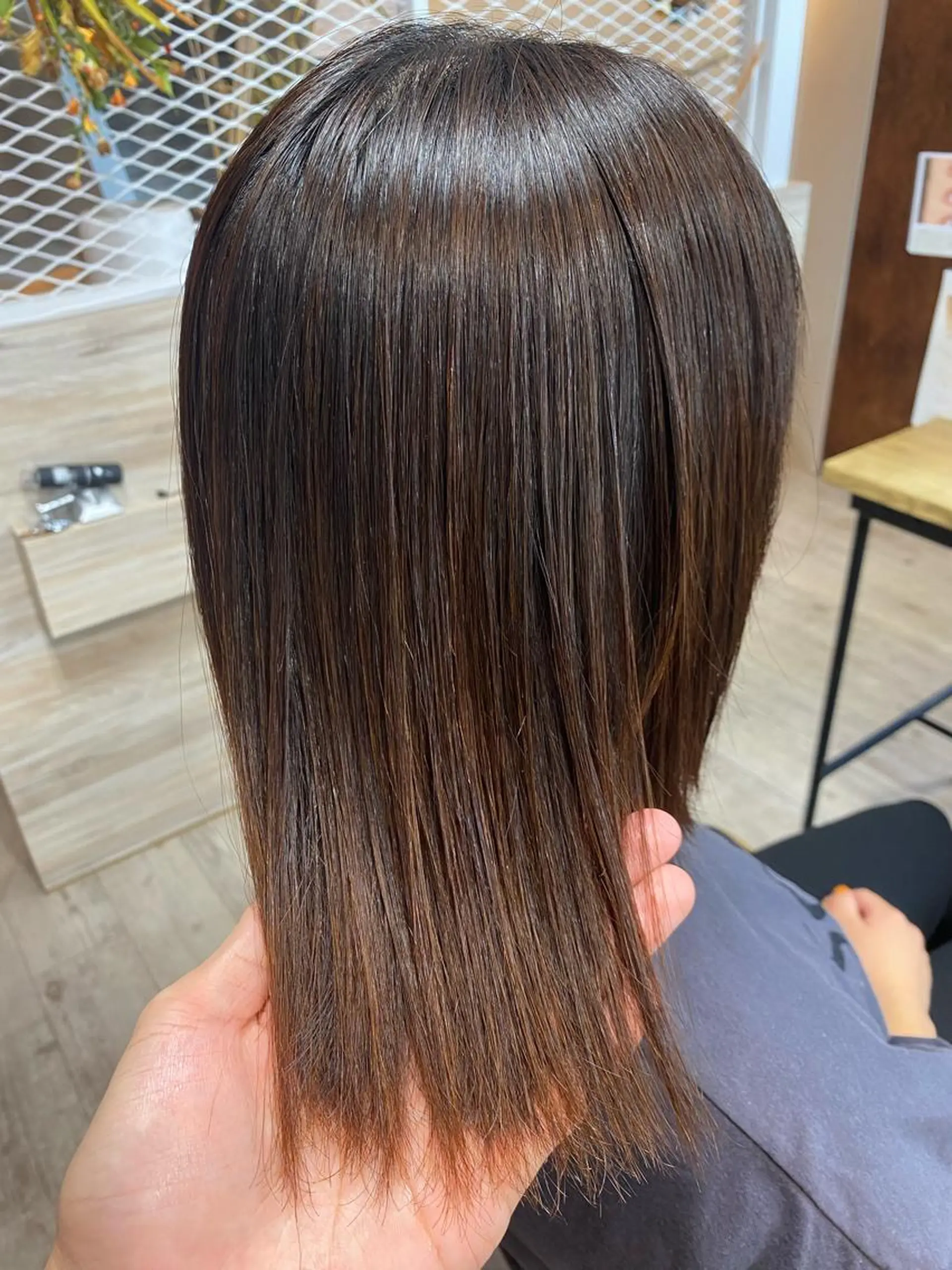 ミディアム 髪質改善 縮毛矯正 トリートメント 酸性ストレート 髪質改善 髪質改善カラーゆうひのヘアスタイル