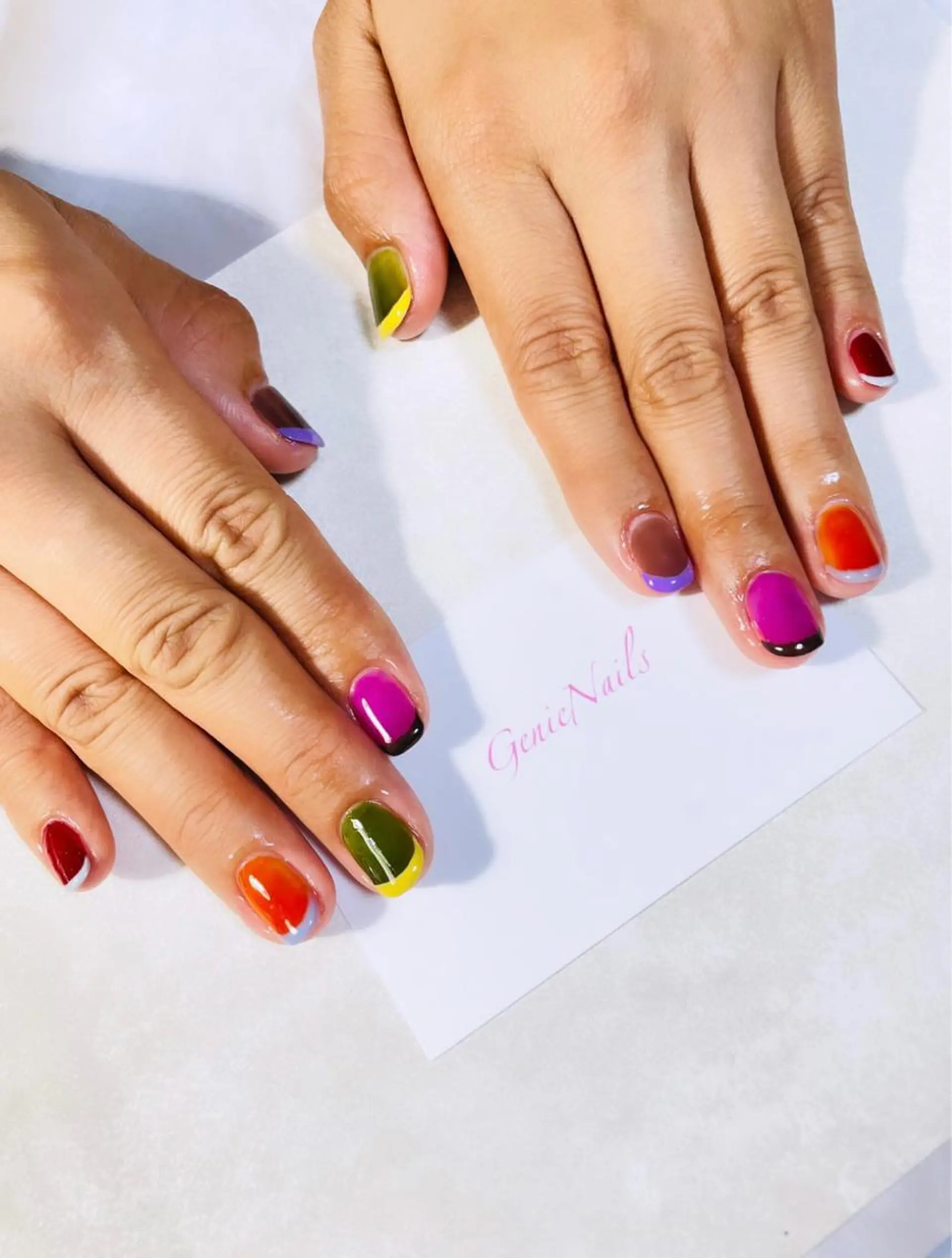 ネイル フレンチネイル ハンドネイル Genie Nailsのネイルデザイン