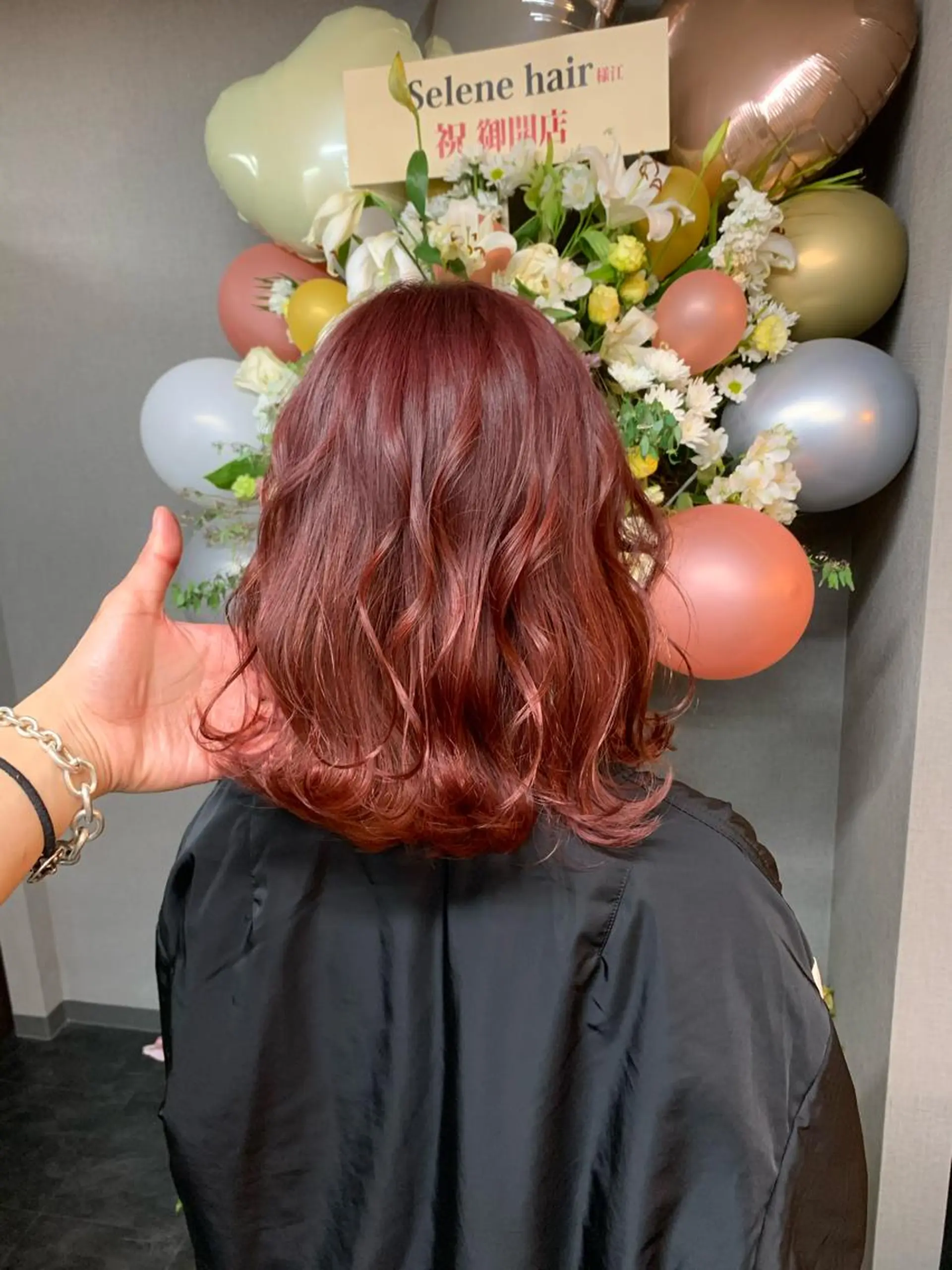 ロング アッシュ ハイライト レイヤーカット カット ヘアカラー トリートメント Selene hair OSAKAのヘアスタイル