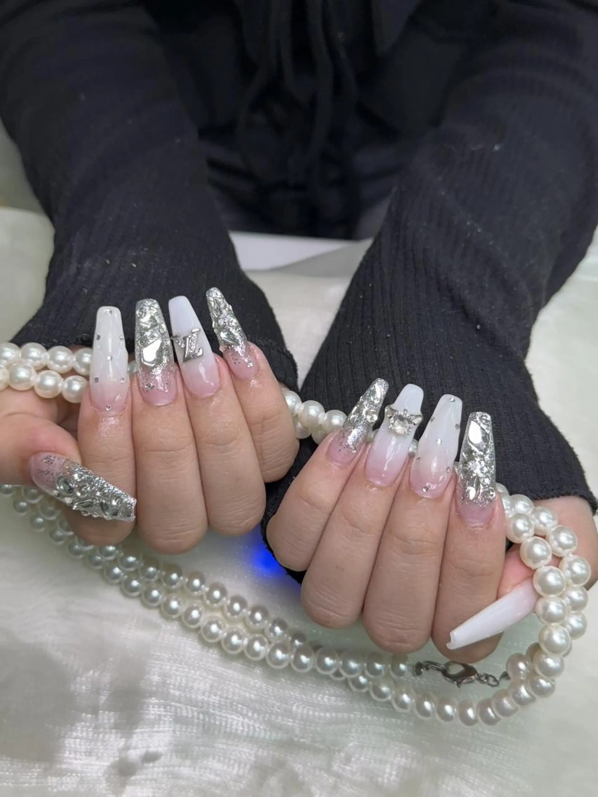 ネイル 💕リリ 🩷のネイルデザイン