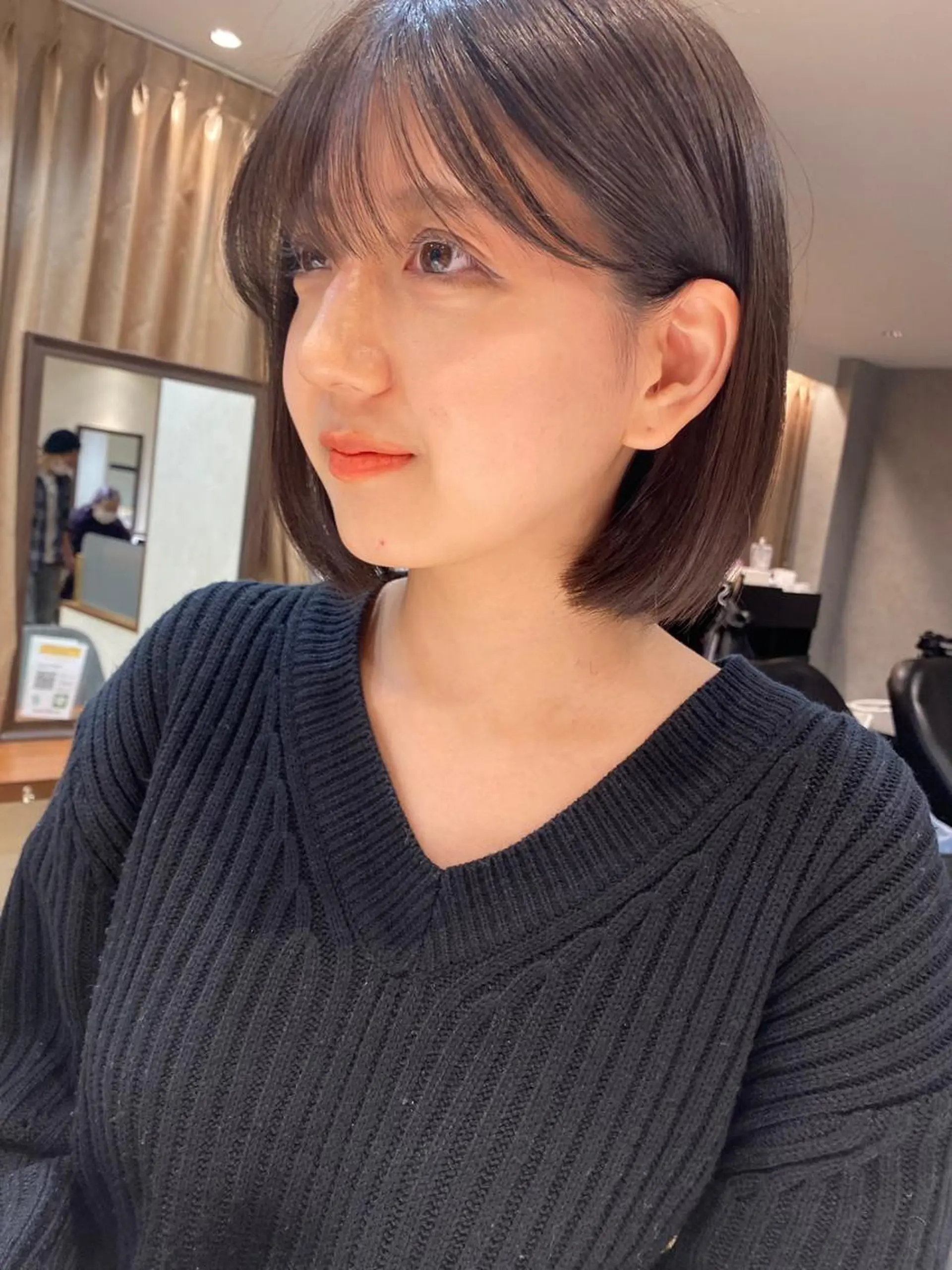ショート カラー 木元 瑛✂︎ボブのヘアスタイル