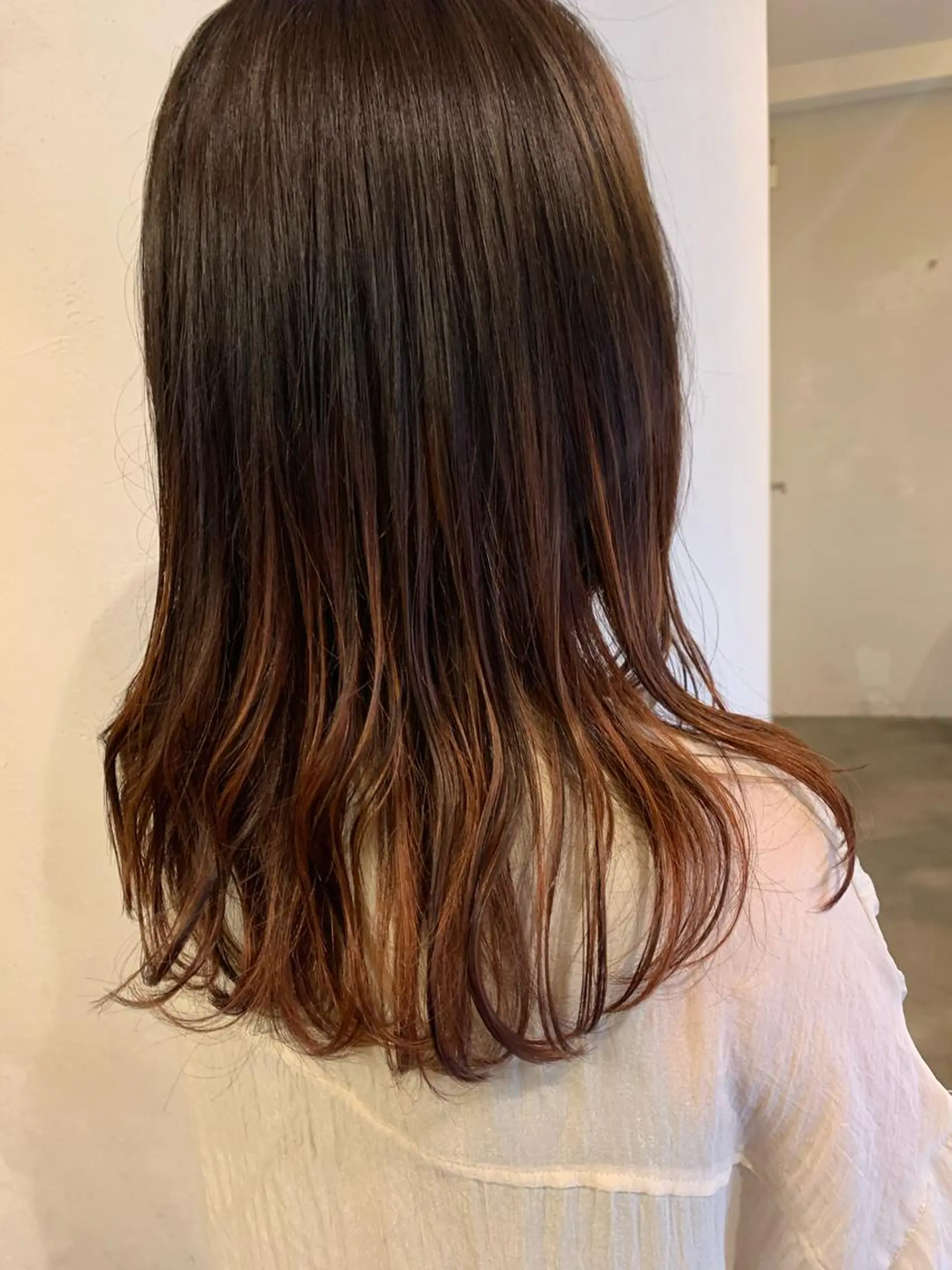 セミロング カラー ハイライトカラー ハイライト Lagom なかだのヘアスタイル