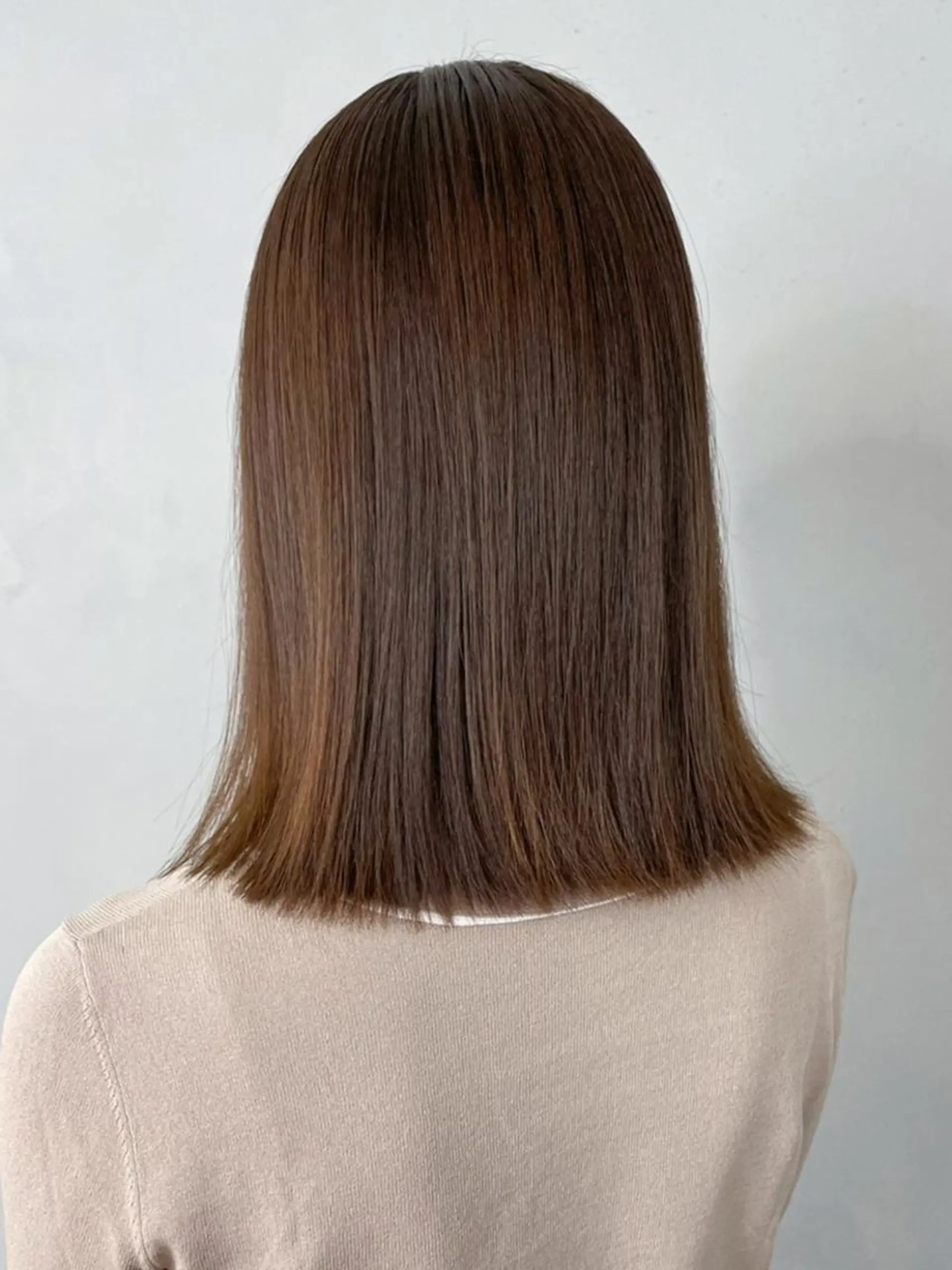 ミディアム カラー カット ヘアカラー トリートメント ITbyALBUM 下北沢店のヘアスタイル