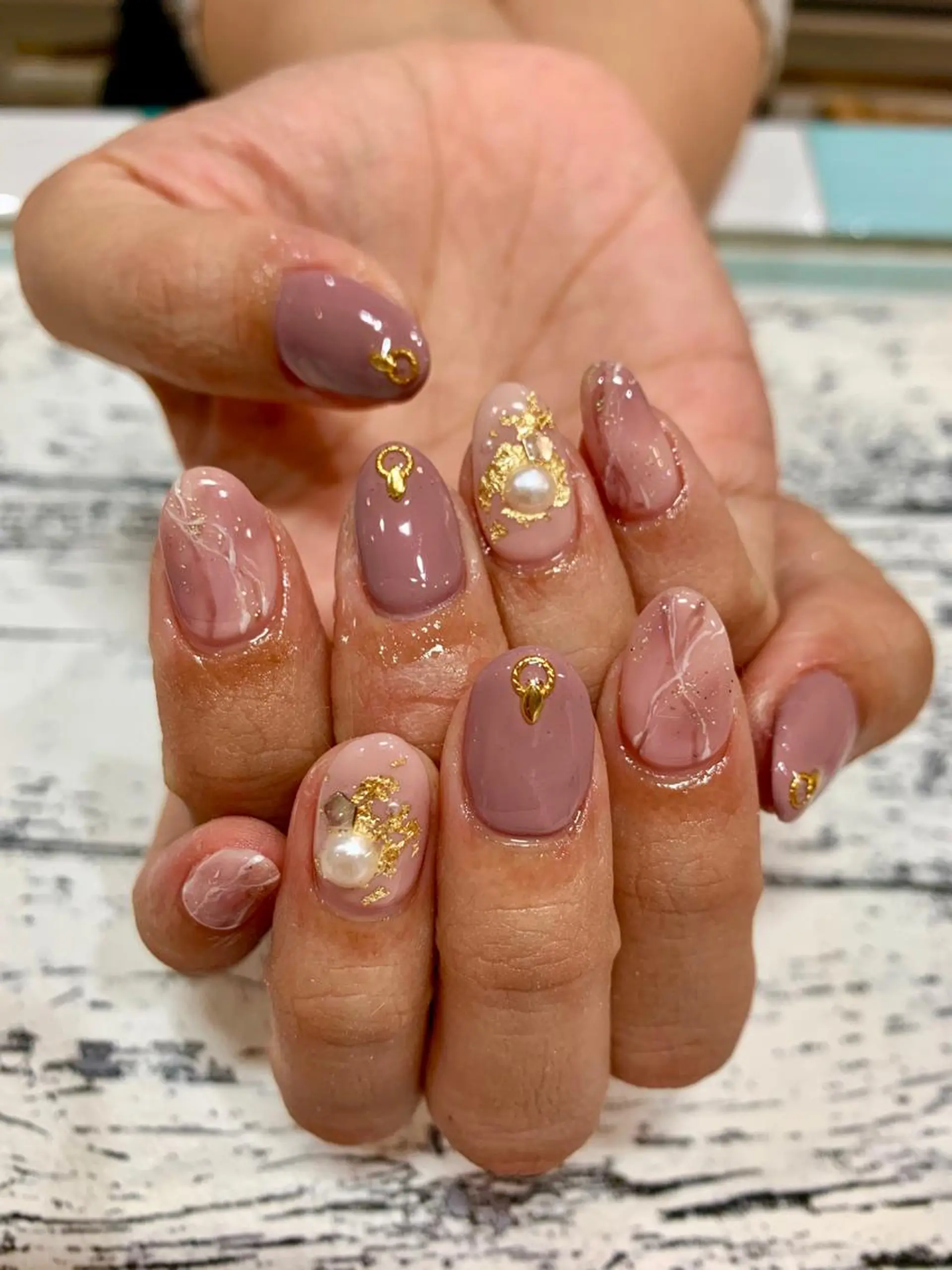 ネイル ハンドネイル 高尾 梨花のネイルデザイン