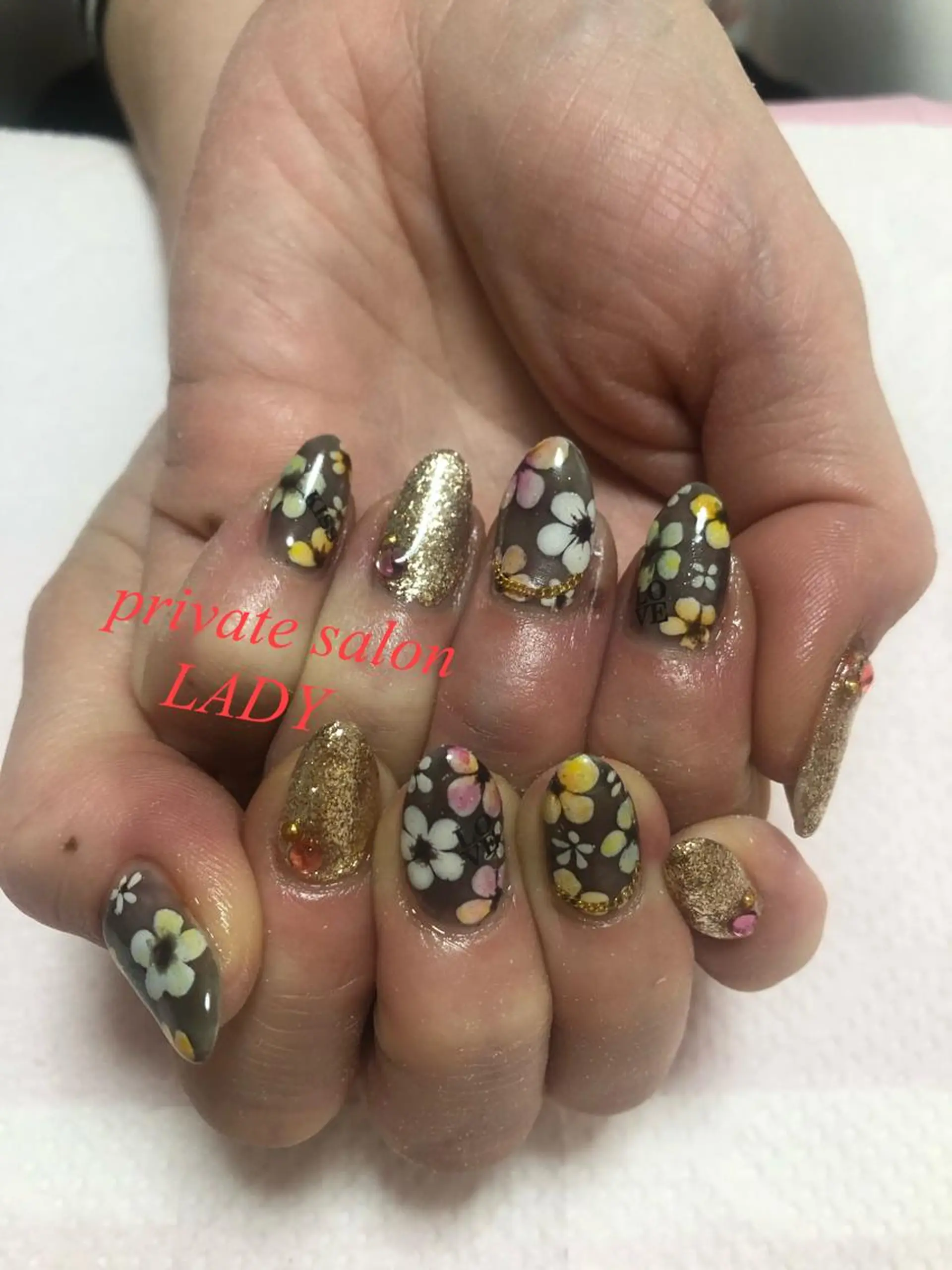 ネイル ハンドネイル 桜田 麻菜のネイルデザイン