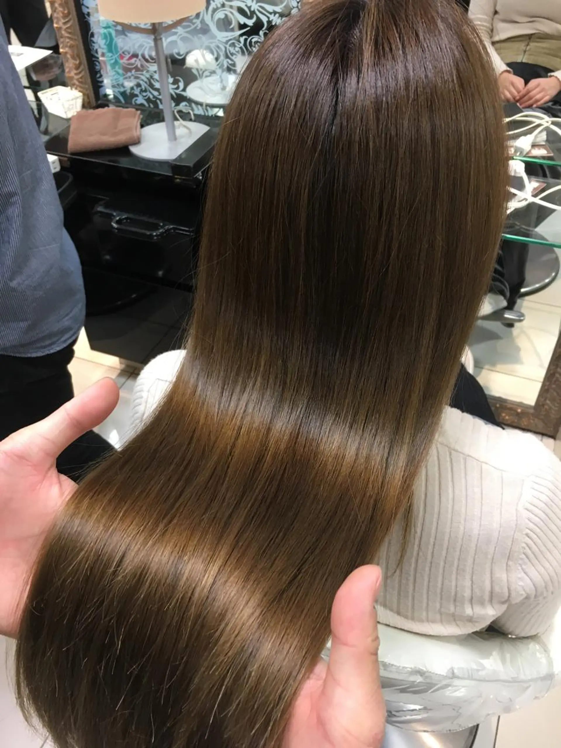 パーマ カット 縮毛矯正 トリートメント ✨圧倒的ツヤ髪✨ 小野あすかのヘアスタイル