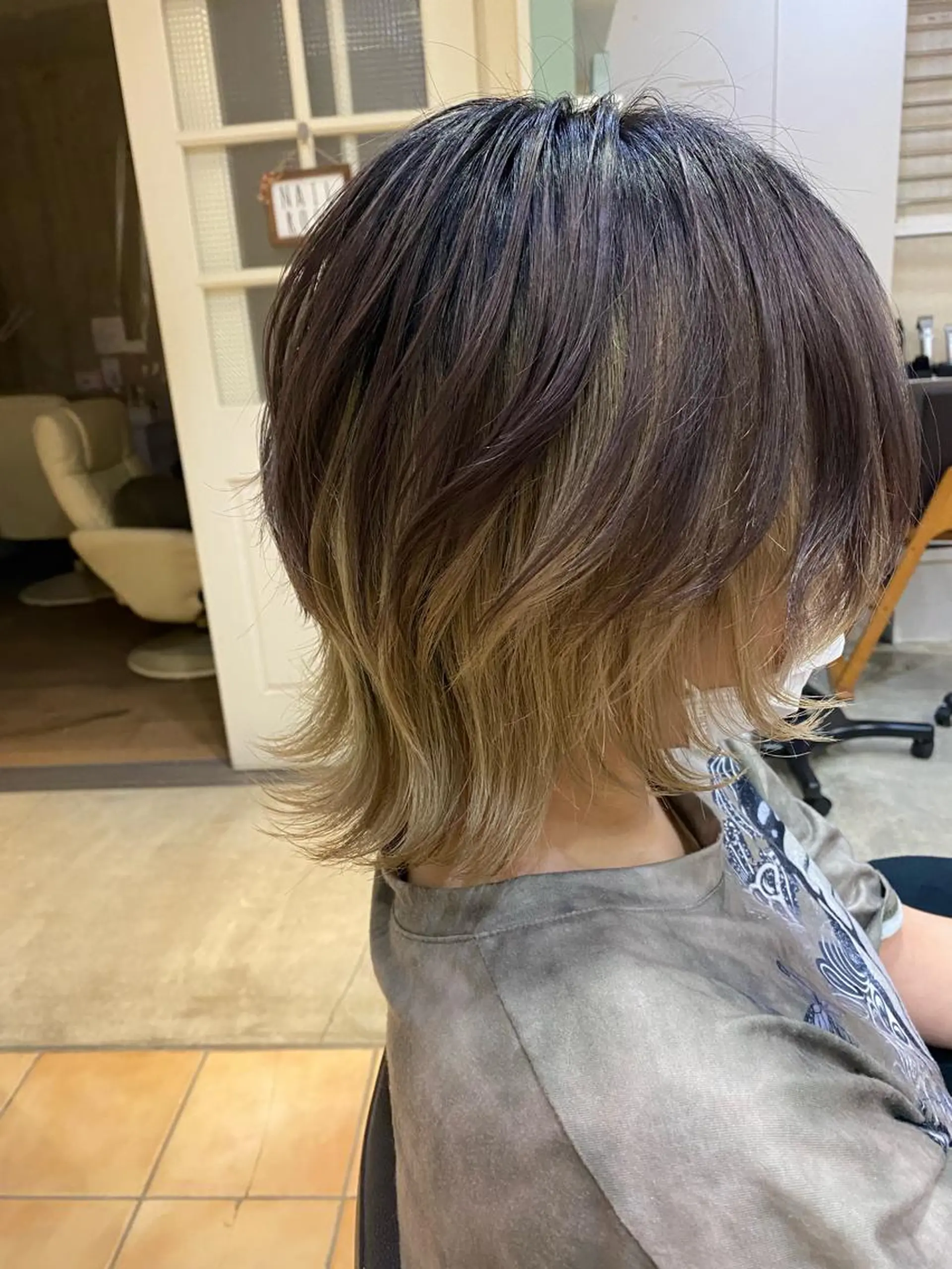 ミディアム カラー ショートカット パーマ石井のヘアスタイル