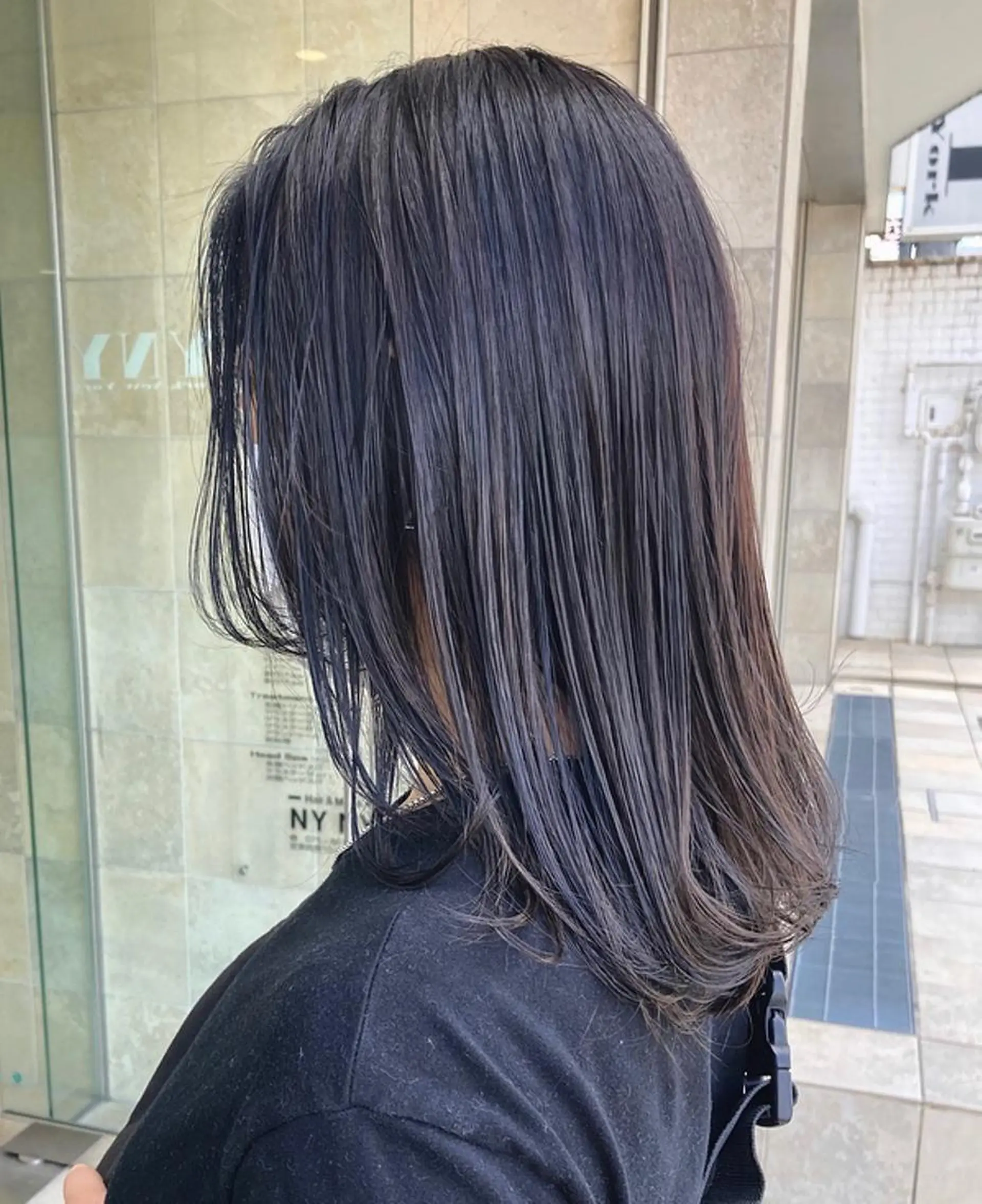 ミディアム カラー 顔周りカット レイヤーカット 田中 あかねのヘアスタイル