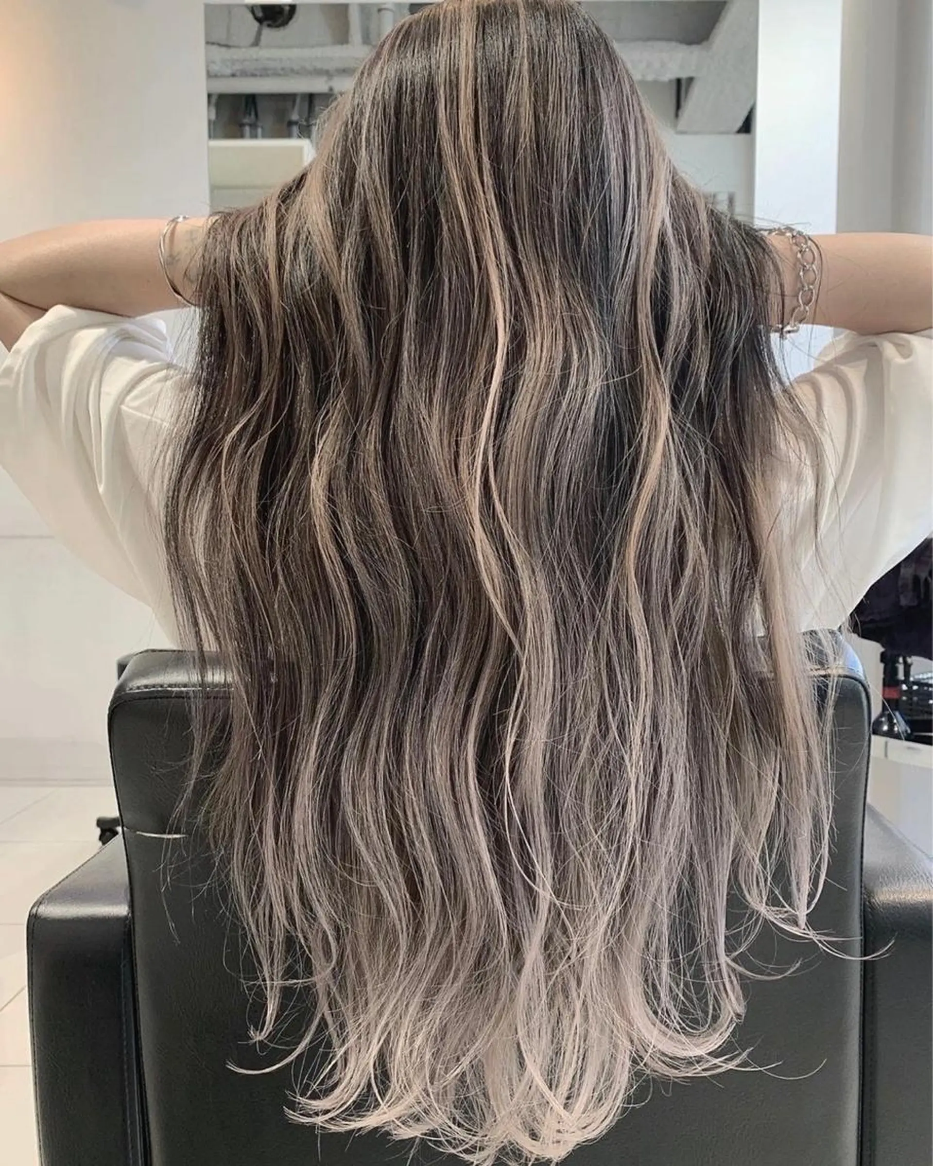 ロング カラー ヘアアレンジ 阿部 圭悟のヘアスタイル