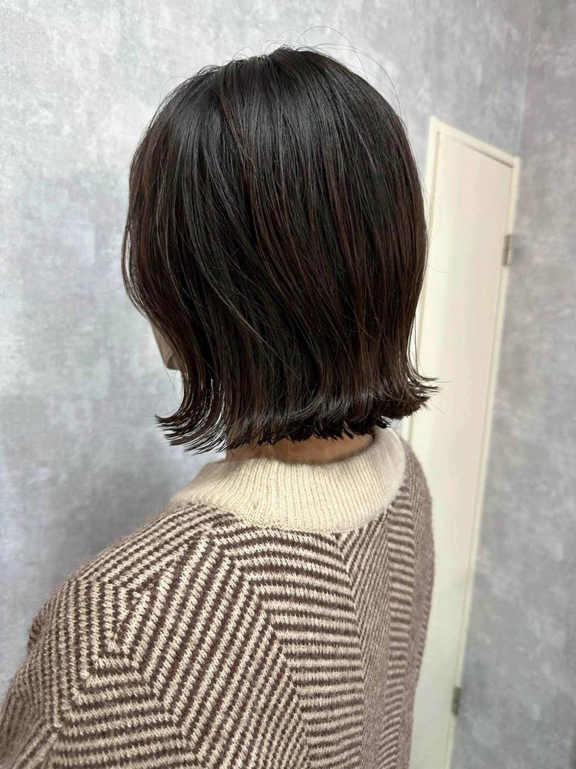 ショート 切りっぱなしボブ ショートボブ ハンサムショート 丸みショート アッシュ モテ髪/ボブ/ショー ト/アダチフウトのヘアスタイル