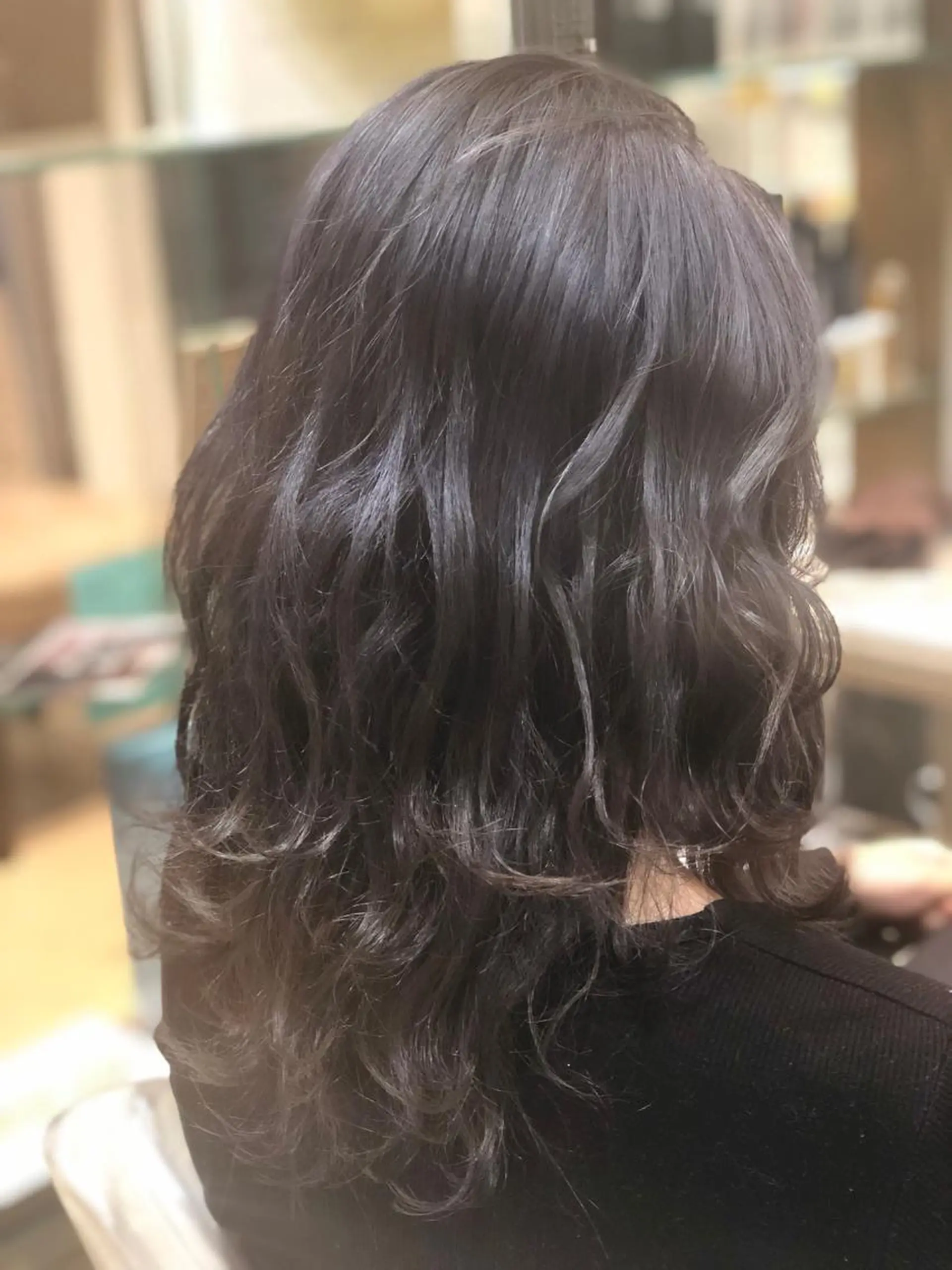 セミロング 似合う髪型が 分からない方へのヘアスタイル