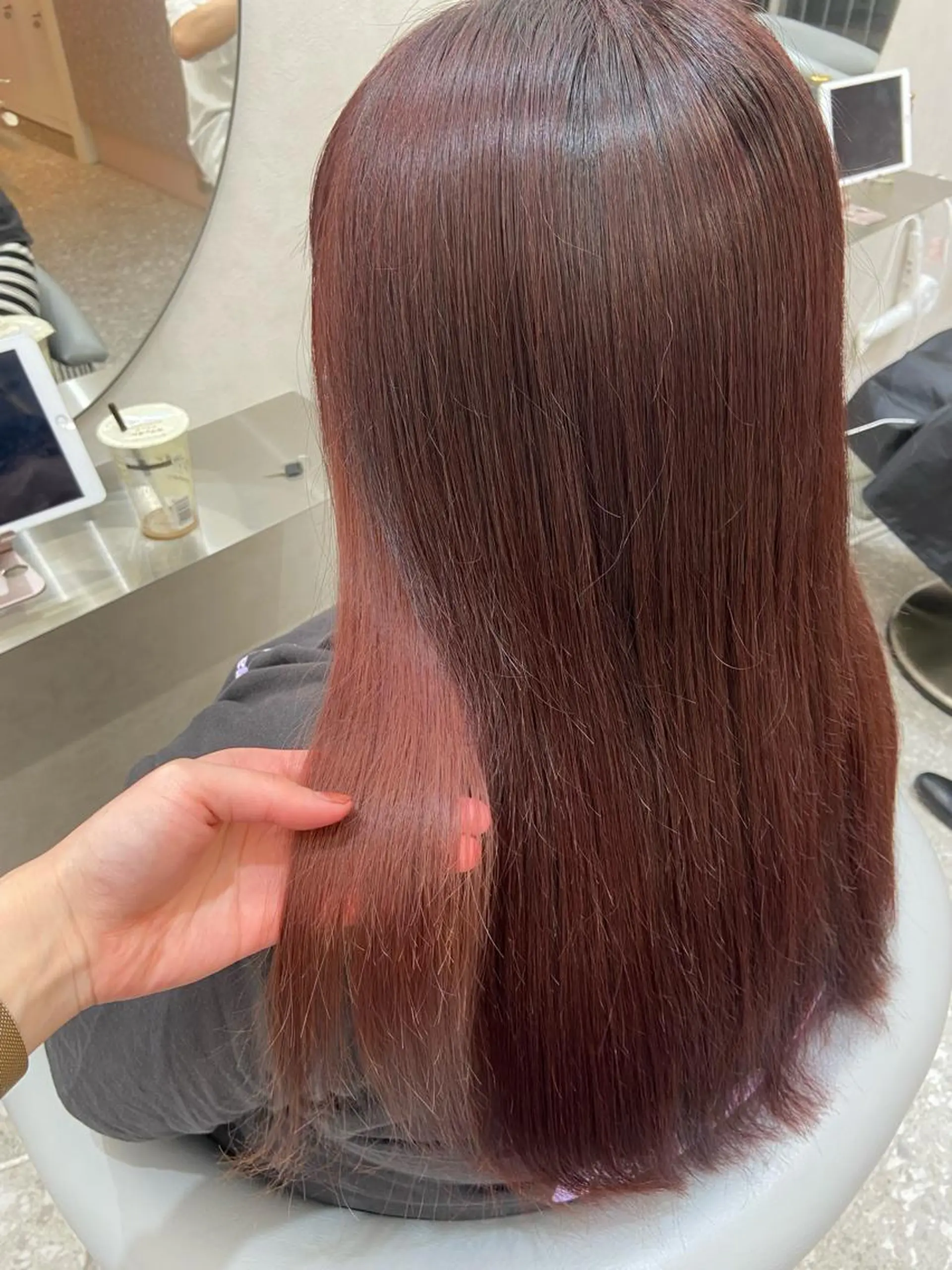 ロング カラー ベージュカラー ブリーチ ケアブリーチ デザインカラー イヤリングカラー カット ヘアカラー トリートメント 新宿/韓国ヘア 中明度カラー/かやのヘアスタイル