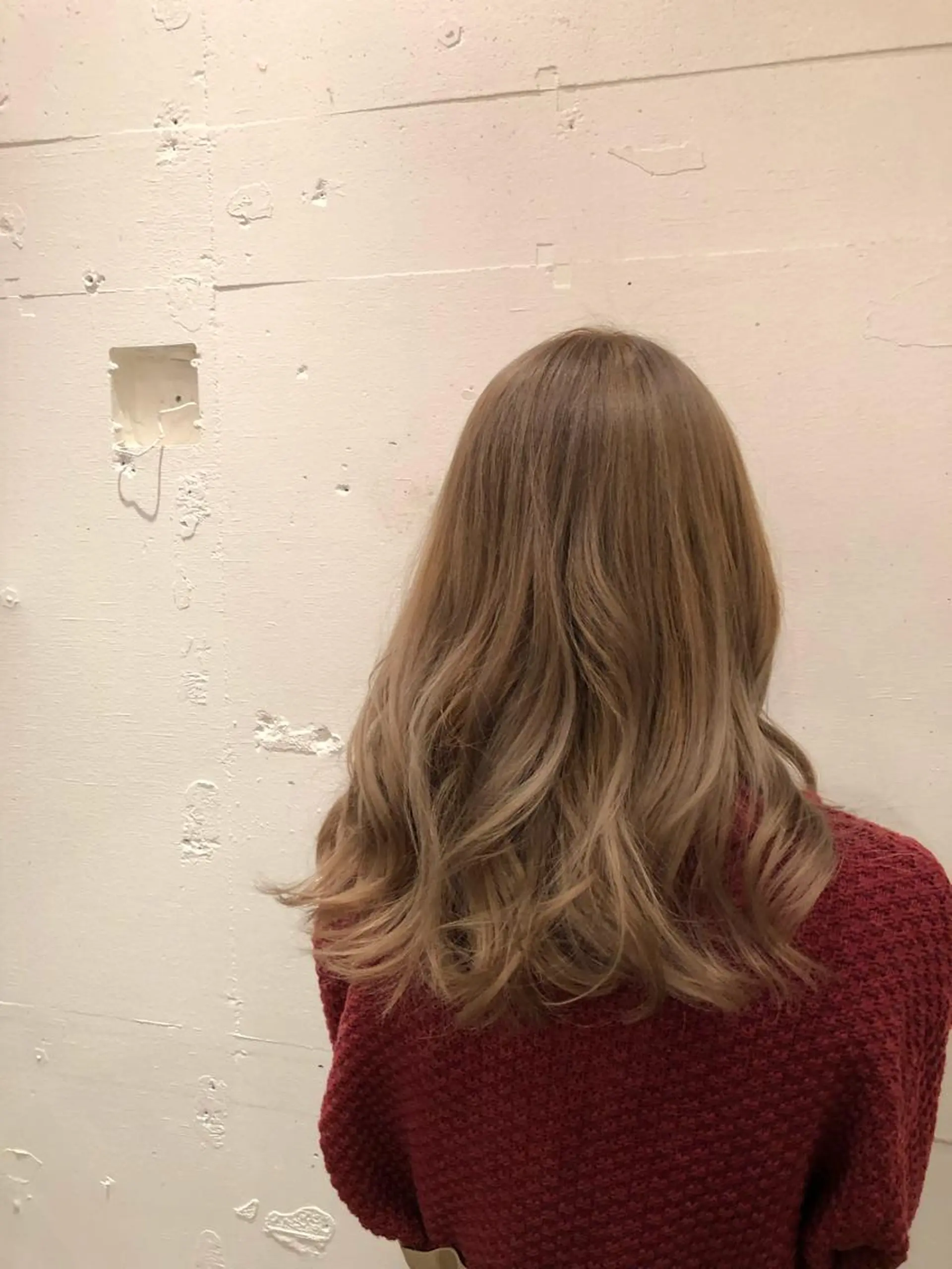 セミロング カラー ヘアカラー トリートメント 小森谷 亮太のヘアスタイル