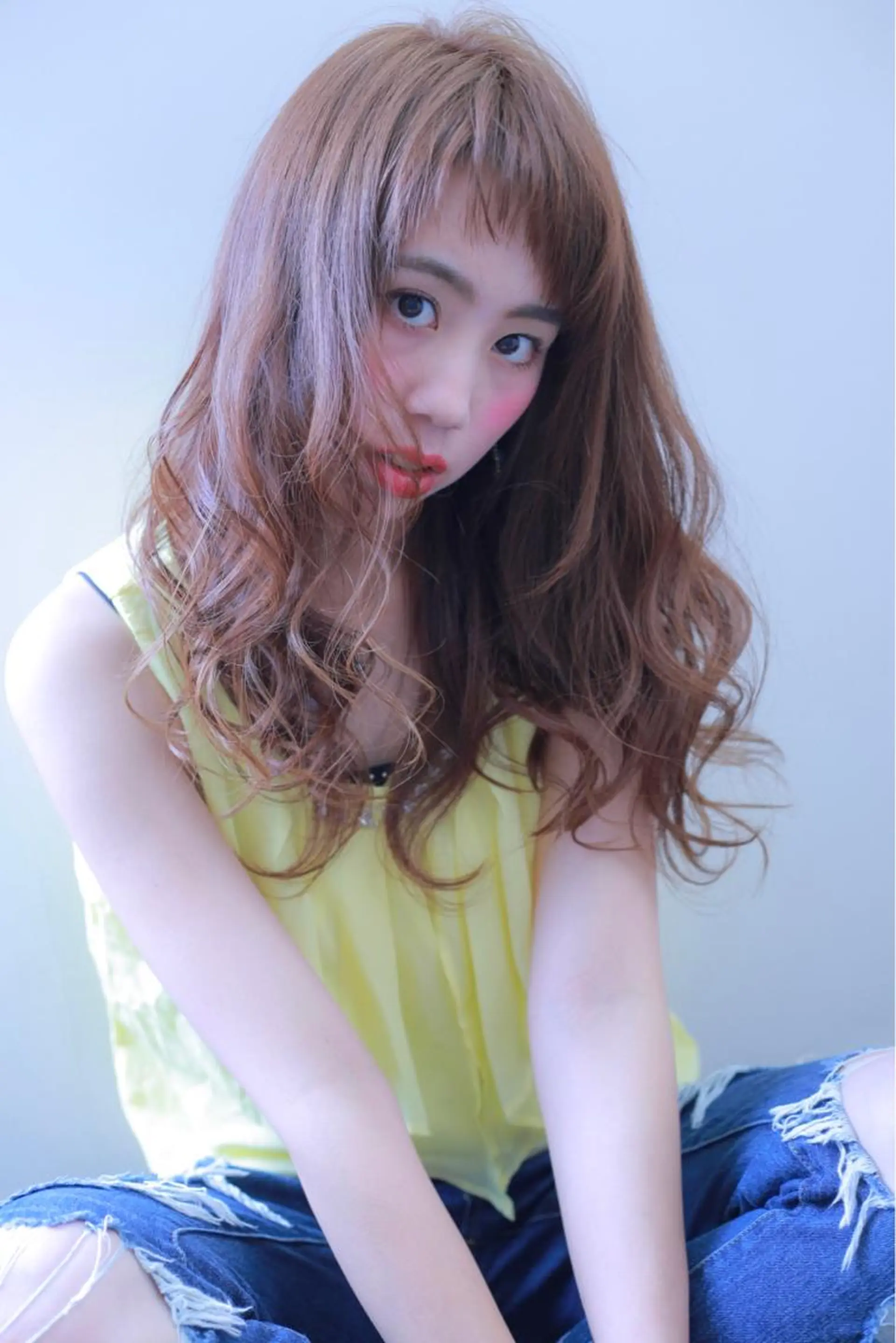 ロング 伊藤 裕貴のヘアスタイル