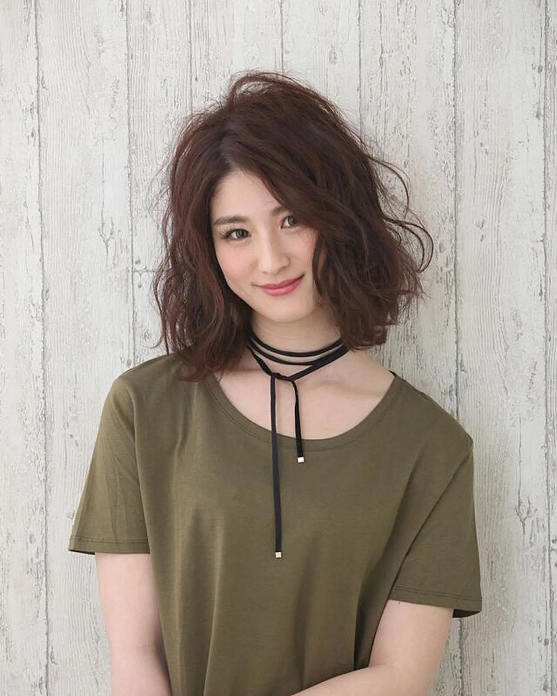 ミディアム graxi'    グラシー所属・ブリーチ/ハイトーン SERINAのヘアスタイル