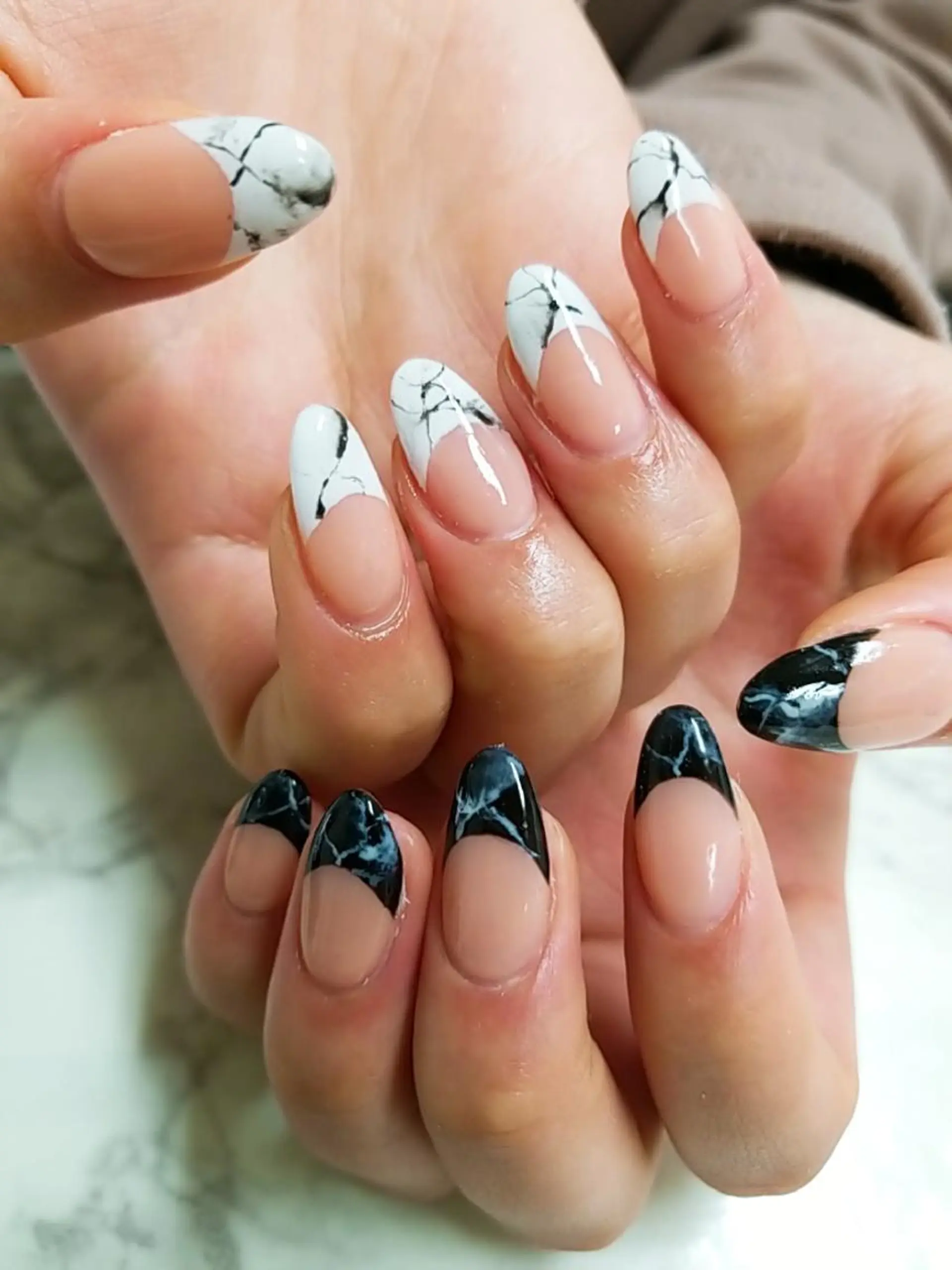 ネイル アートネイル フットネイル ジェルネイル 持ち込み ニュアンスネイル 河野ちえ (雑誌掲載サロン)のネイルデザイン