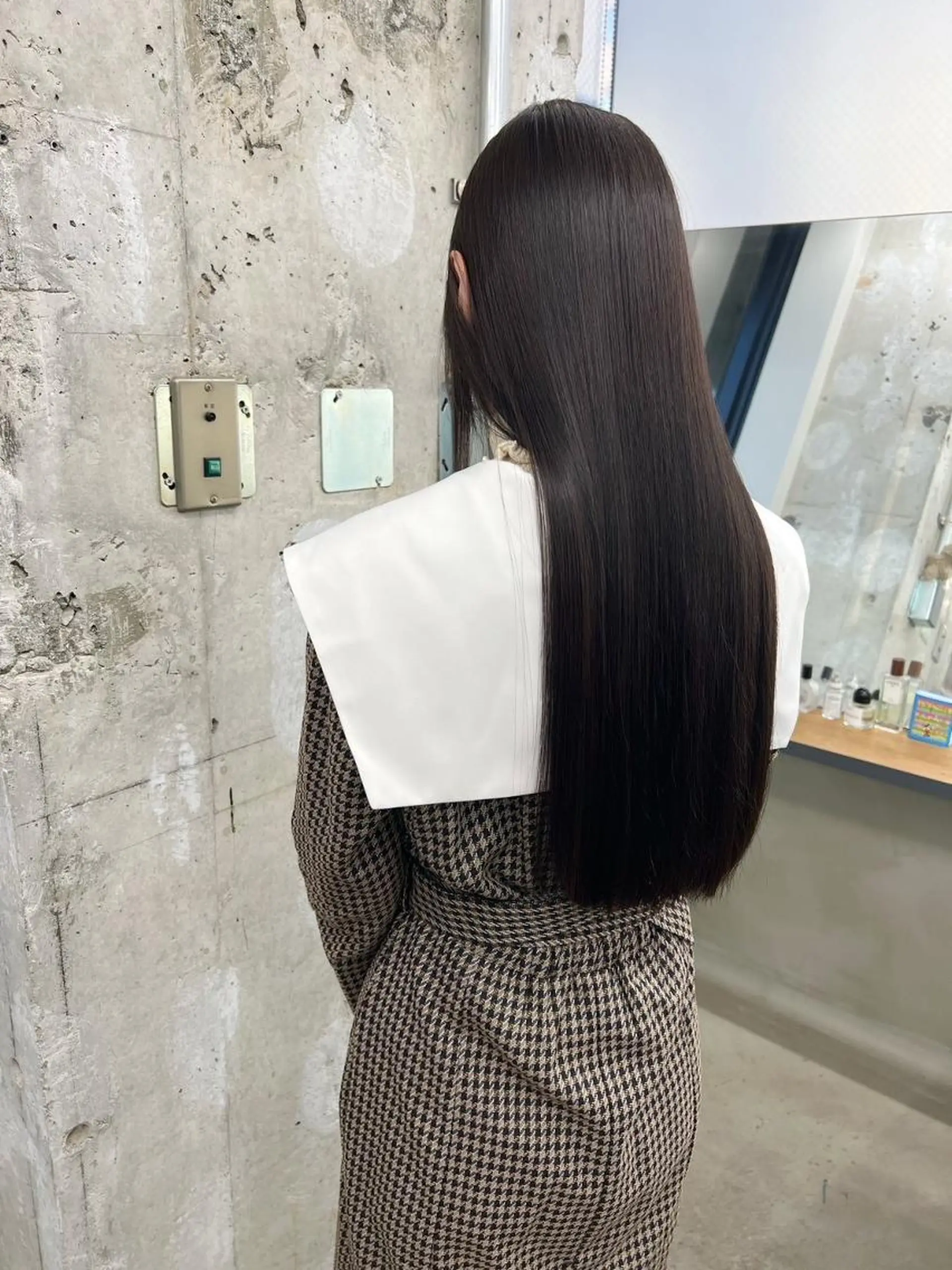 セミロング カラー カット ヘアカラー トリートメント 【ヘアケア特化型】 newi天王寺のヘアスタイル