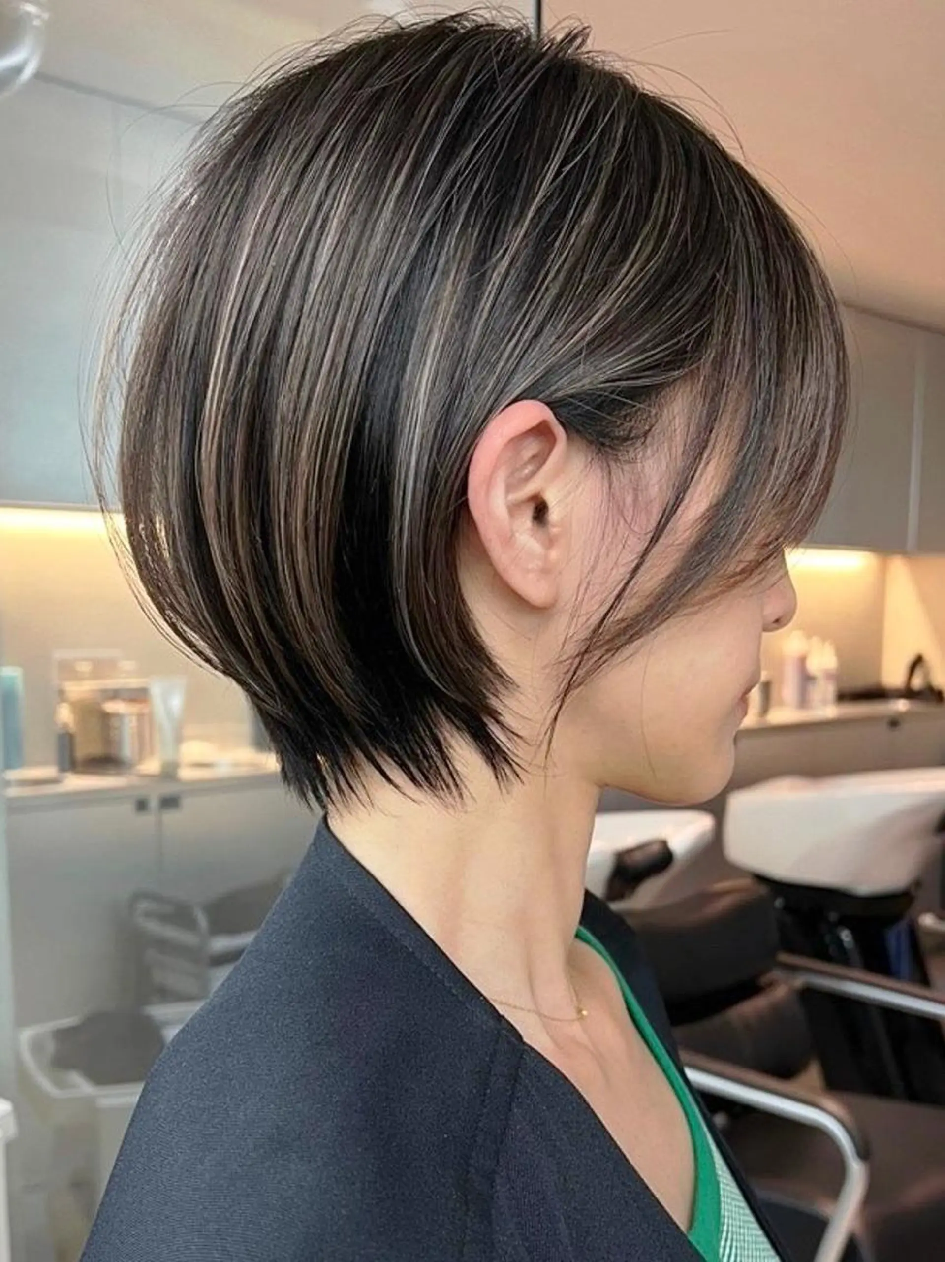 ショート カラー ショートボブ バレイヤージュ ブリーチ ケアブリーチ ダブルカラー 横浜　店長 橋場優のヘアスタイル