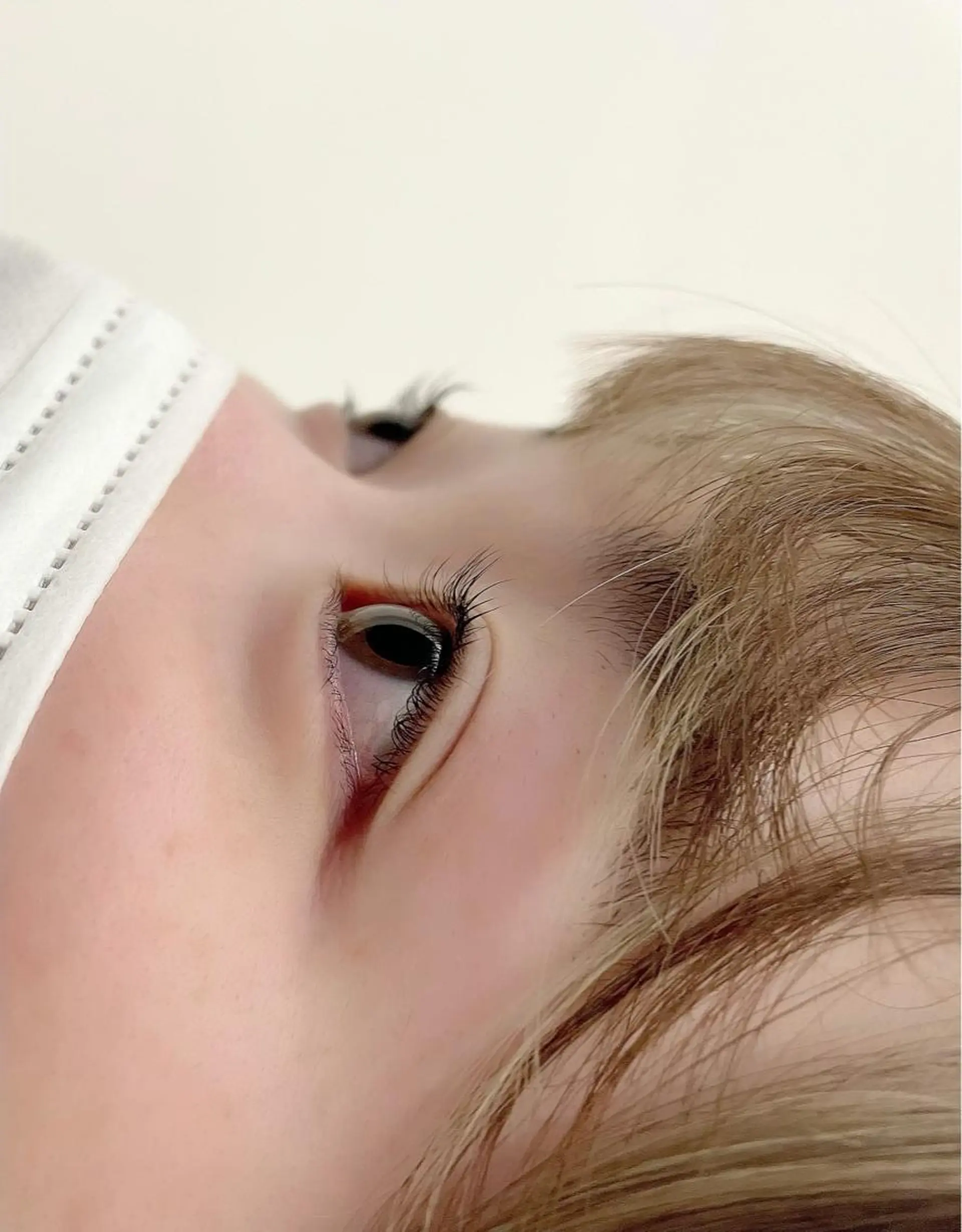 マツエク・マツパ マツパ 成瀬 妃生路のヘアスタイル