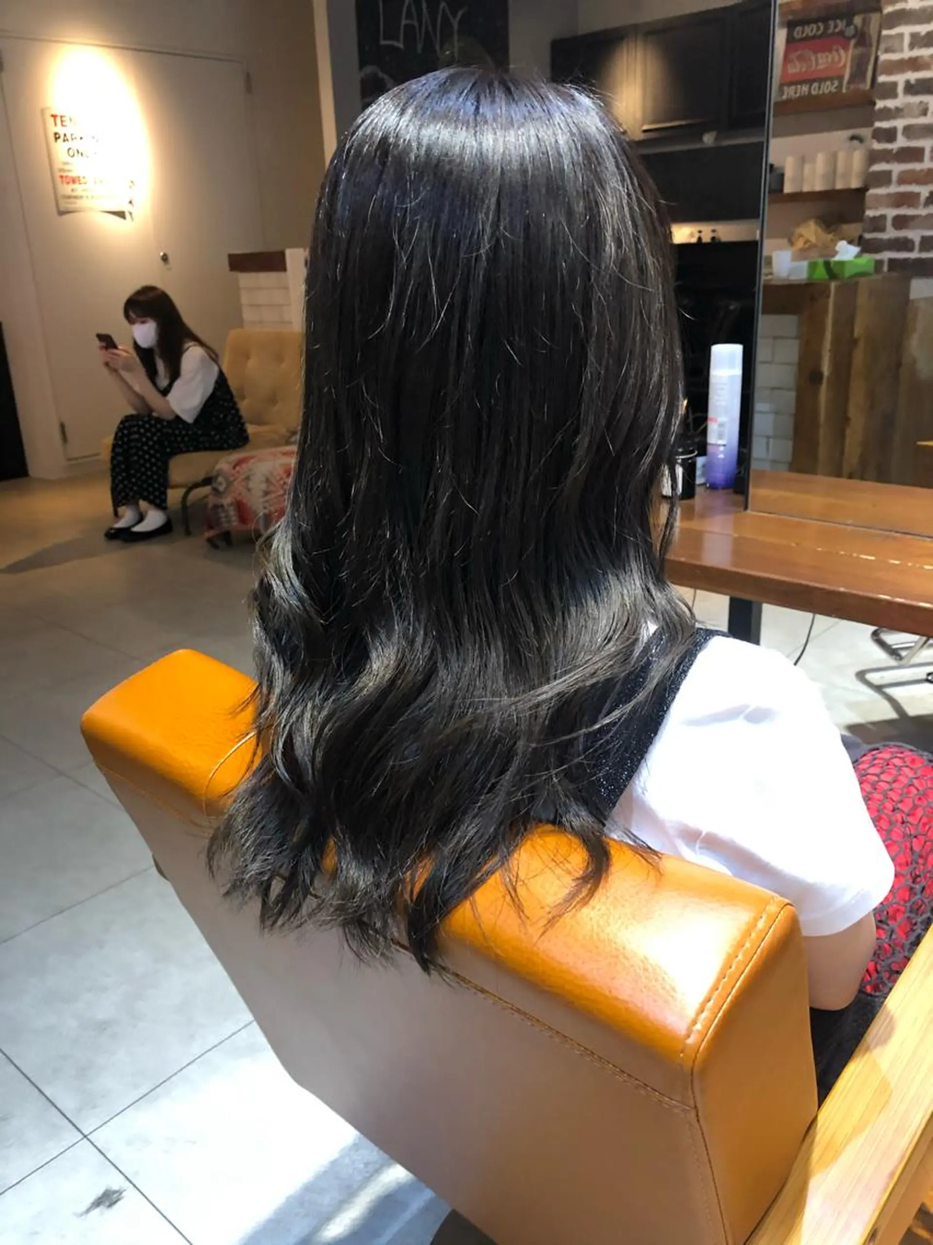 セミロング カラー 韓国風ヘア カット ヘアカラー トリートメント ヘアセット 🌟小顔カット🌟 レイヤーカットボブのヘアスタイル