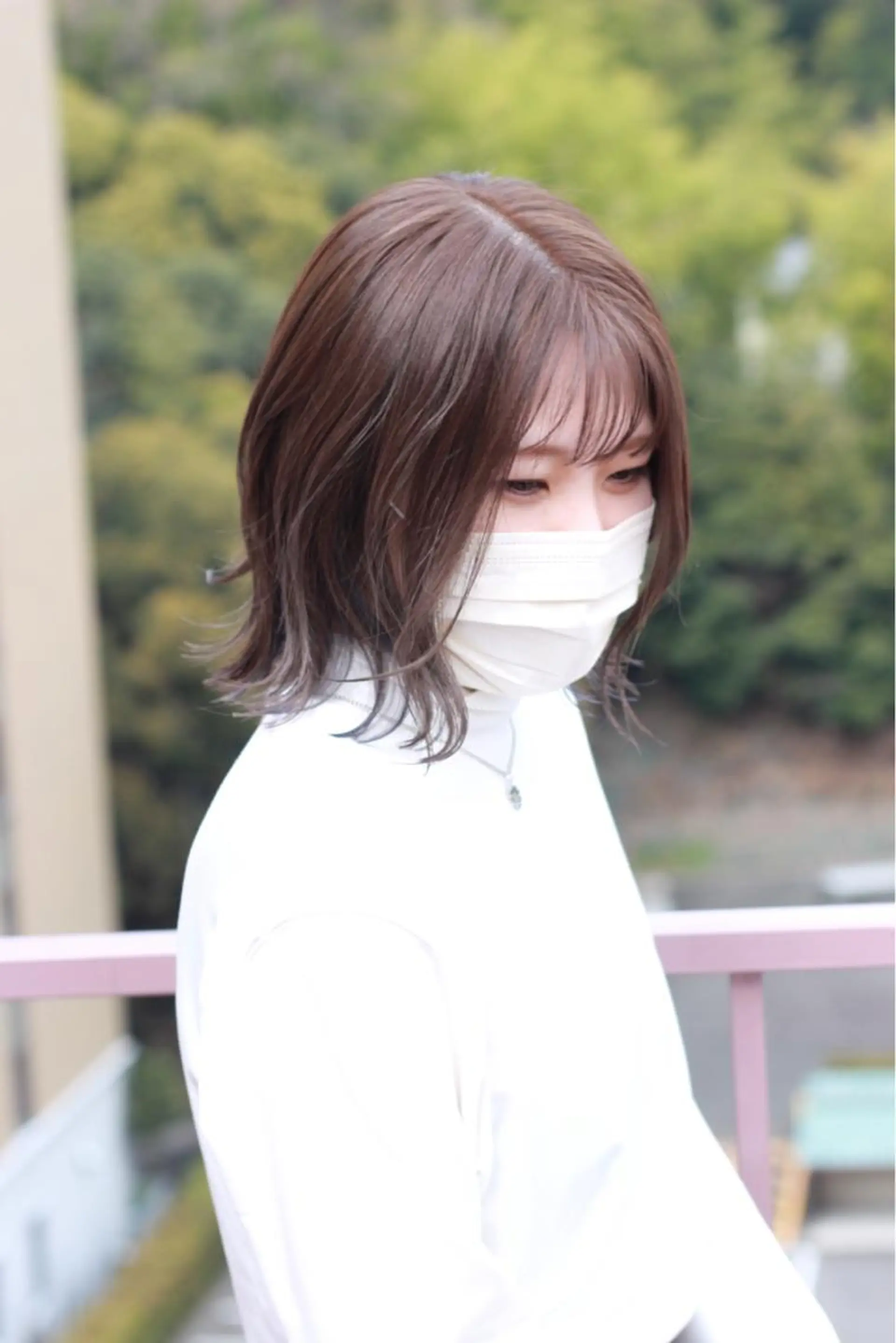 ミディアム カラー アッシュ カット ヘアカラー Viage （ビアージュ）のヘアスタイル