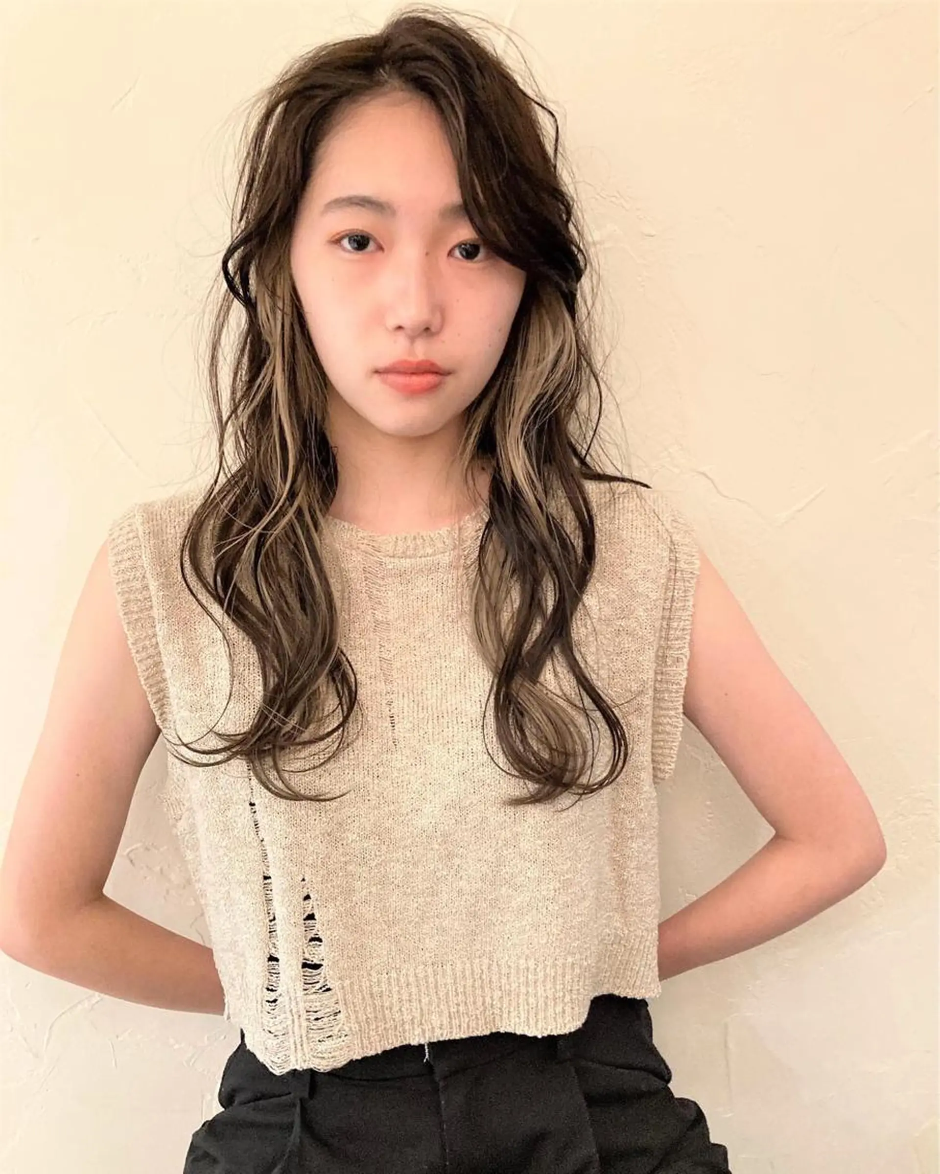 ロング シマダ アユミのヘアスタイル