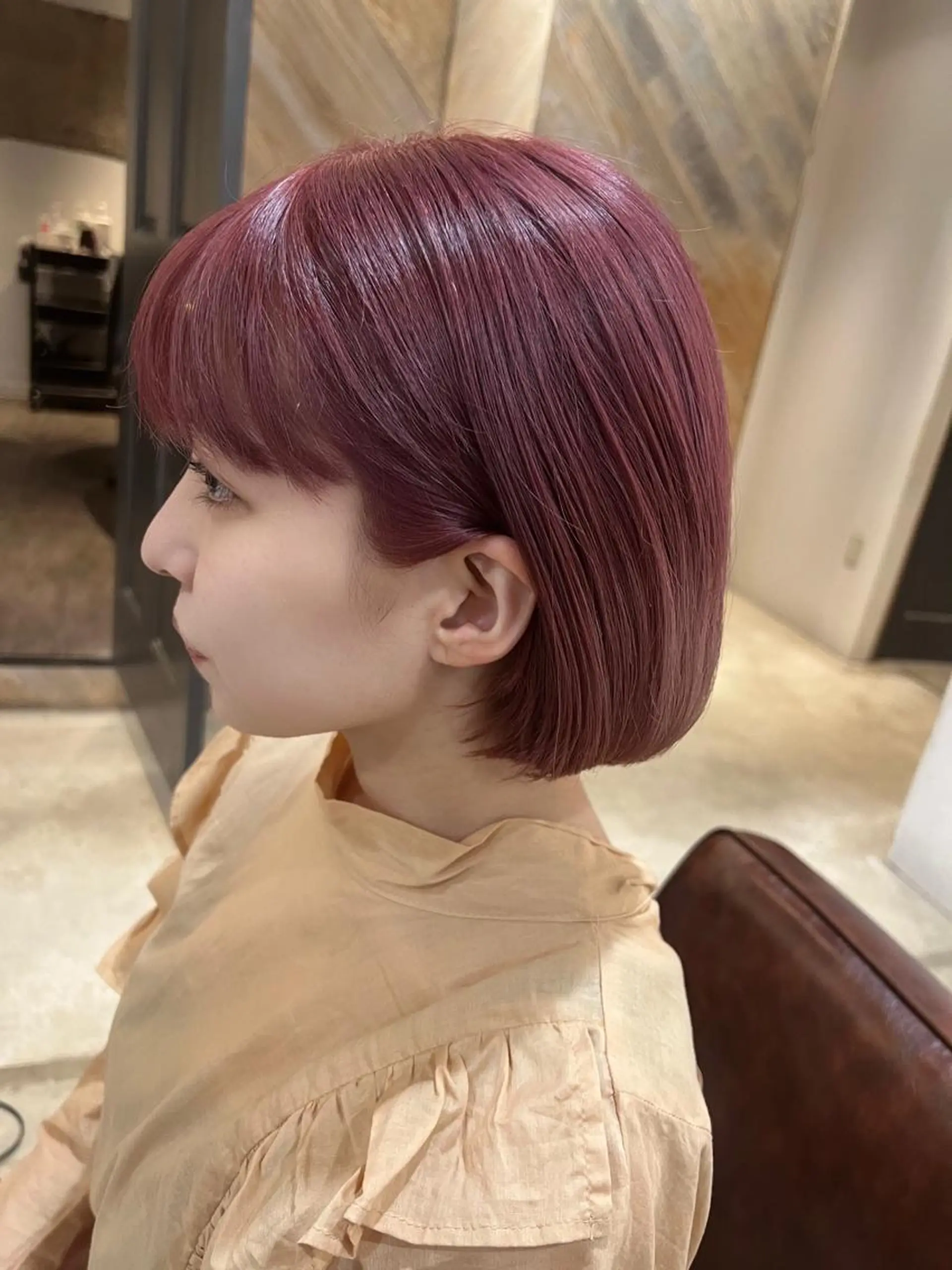 ミディアム カラー ピンクカラー ボブ beleefric 🩵チセのヘアスタイル